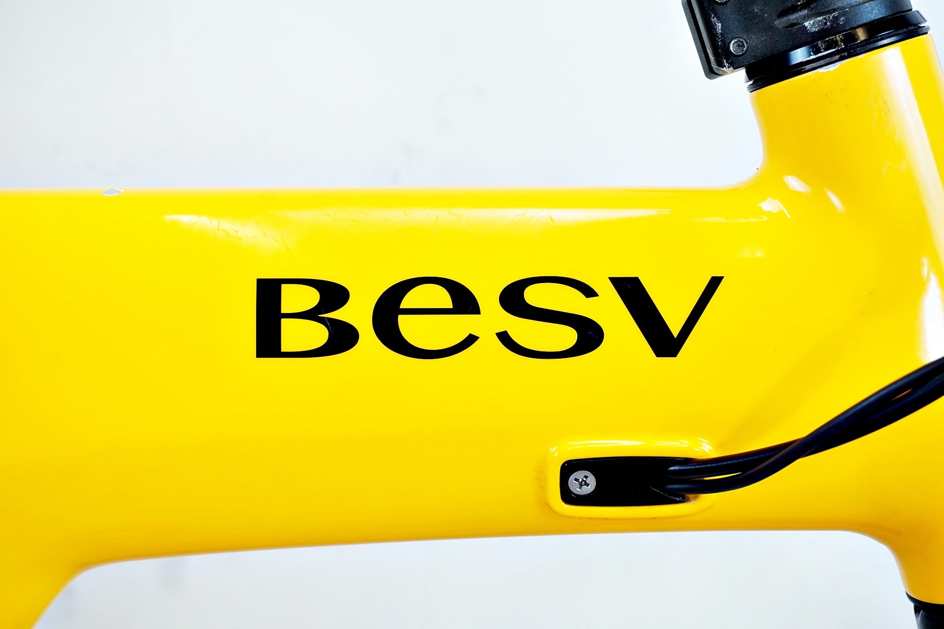 BESV 「ベスビー」 PSA1 2022年モデル 電動アシスト自転車 / 有明