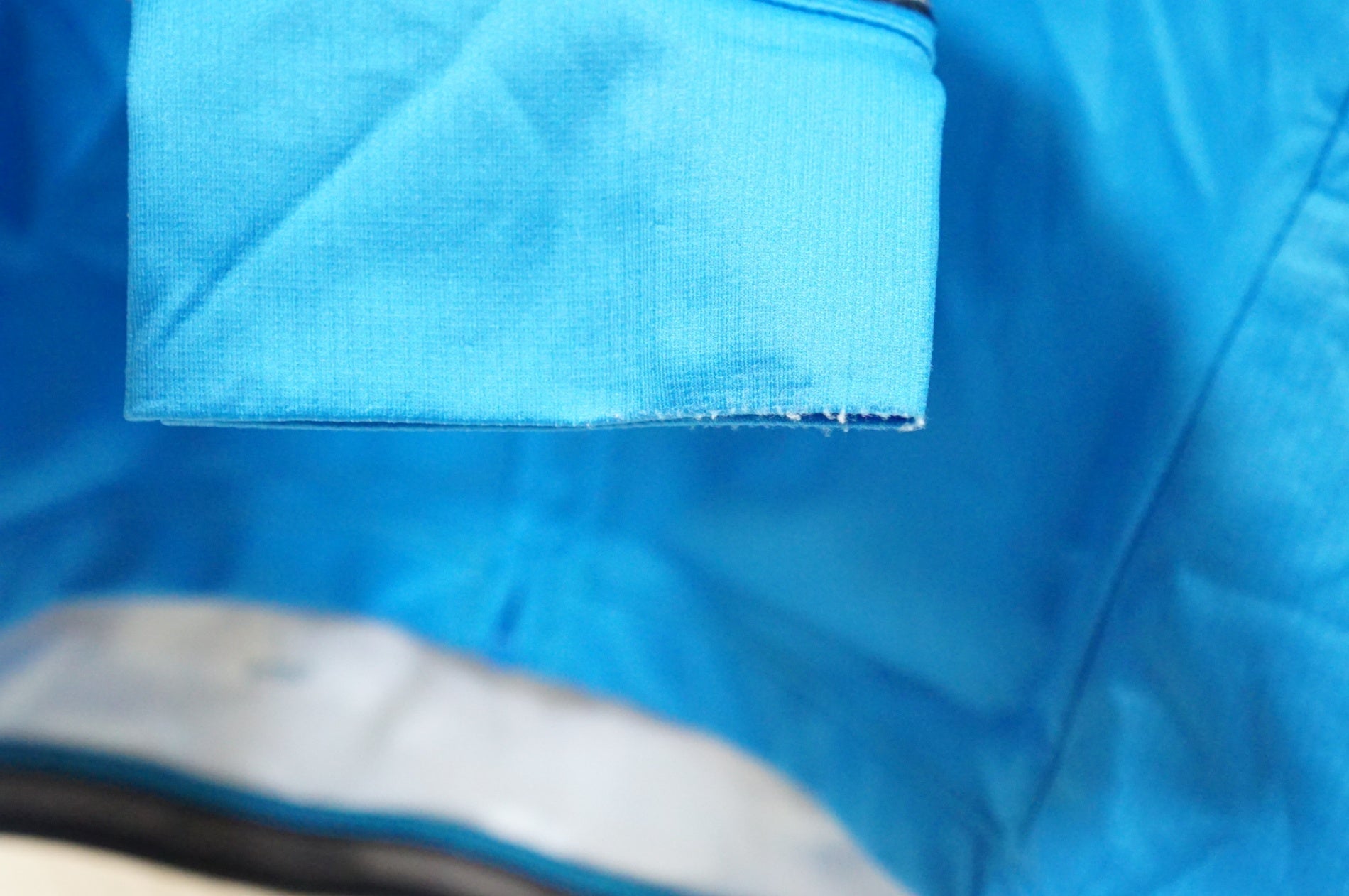 BONTRAGER 「ボントレガー」 CIRCUIT LTD LONG SLEEVE JERSEY (22785)  Mサイズ ジャージ / 熊谷本店