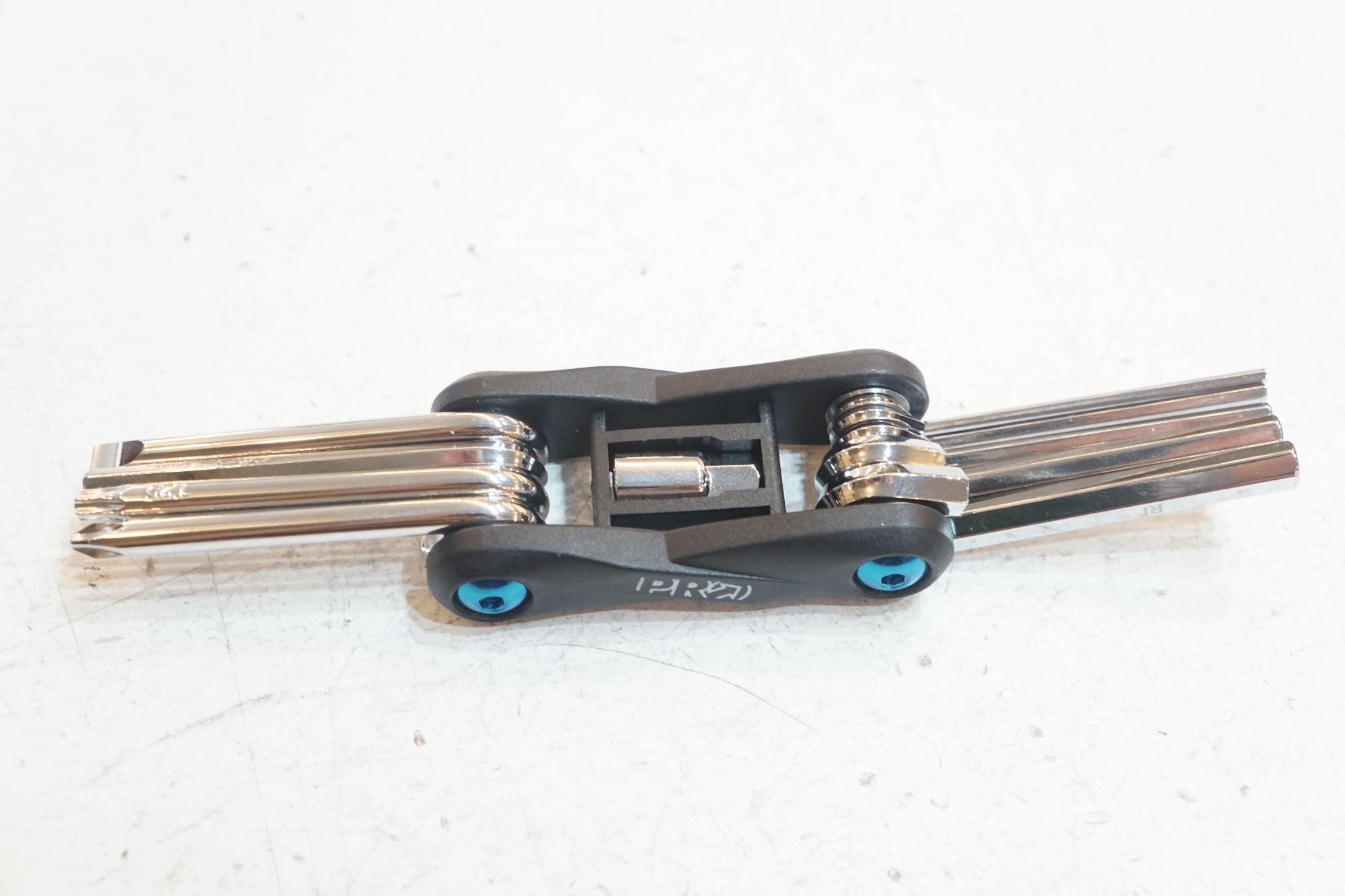 SHIMANO 「シマノ」 PRO マルチツール / バイチャリ浦和ベース