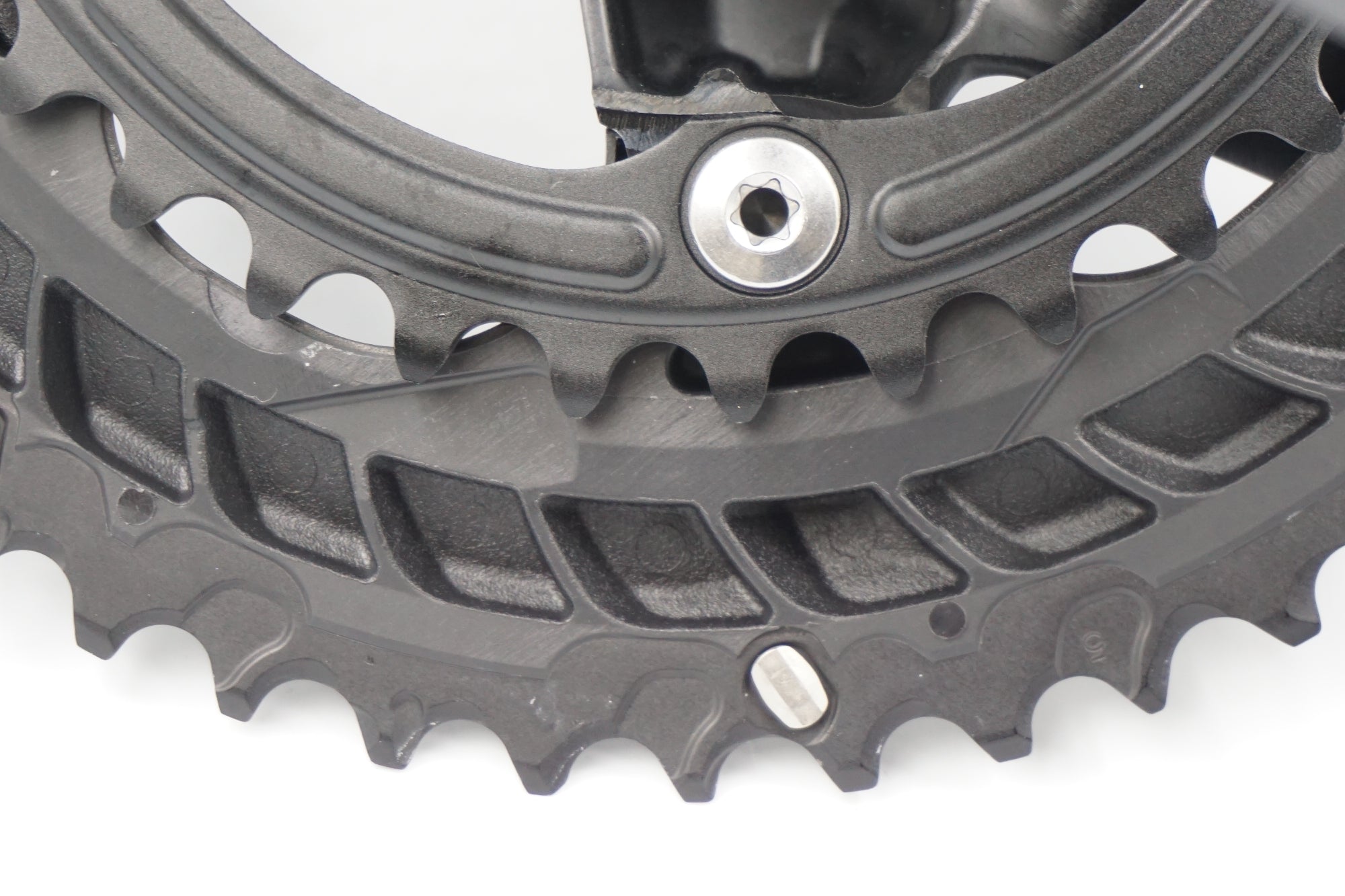 SHIMANO 「シマノ」 105 FC-R7100 50-34T 170mm クランクセット