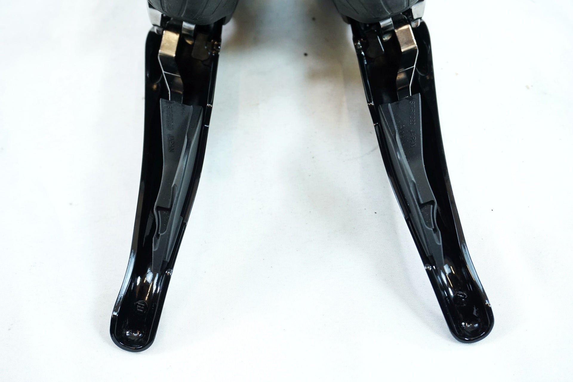 SHIMANO 「シマノ」 105 ST-R7020 デュアルコントロールレバー / 有明ガーデン店
