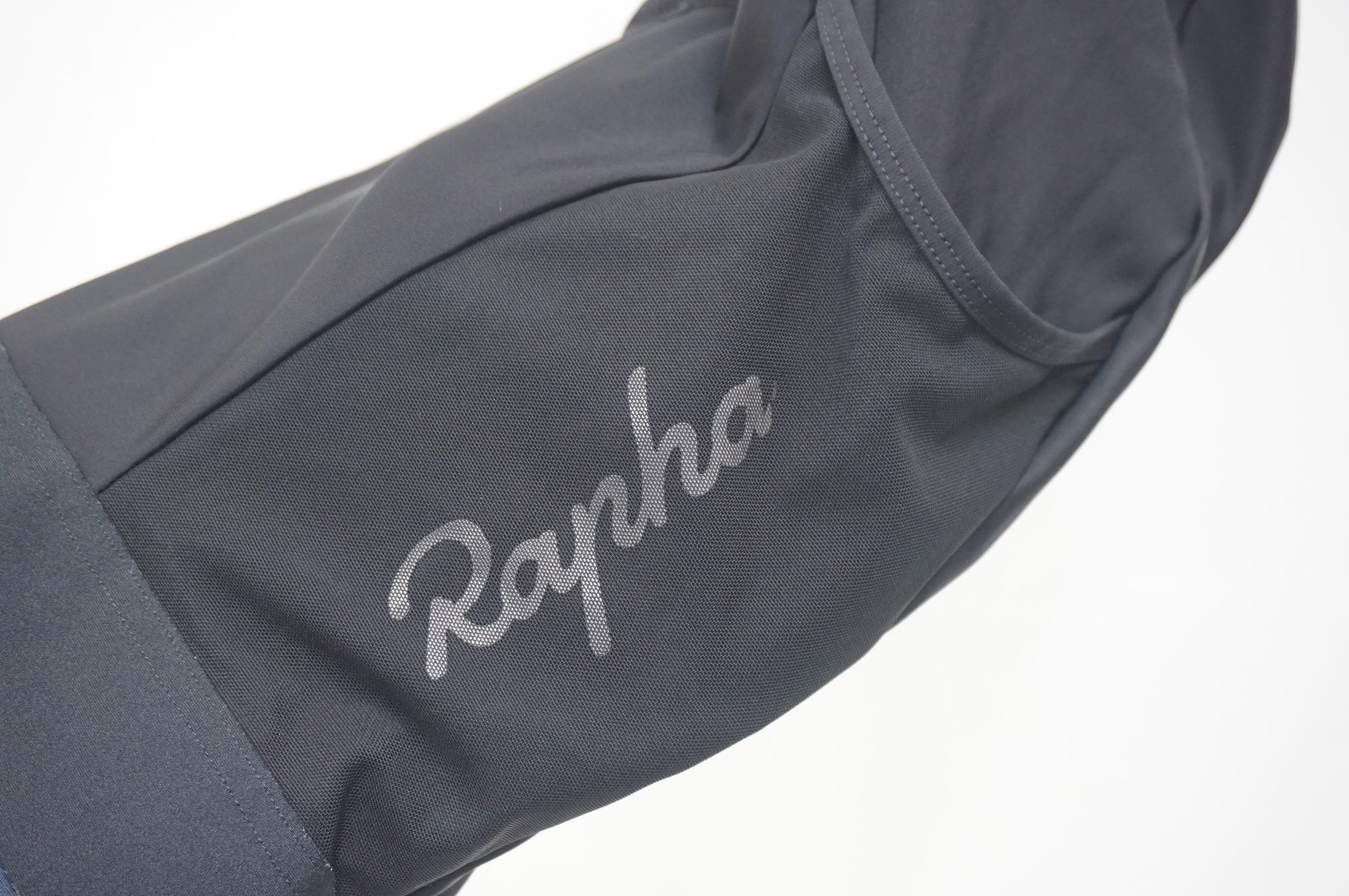 RAPHA 「ラファ」 CORE CARGO SHORTS Mサイズ メンズ ビブショーツ / 福岡アイランドシティ店
