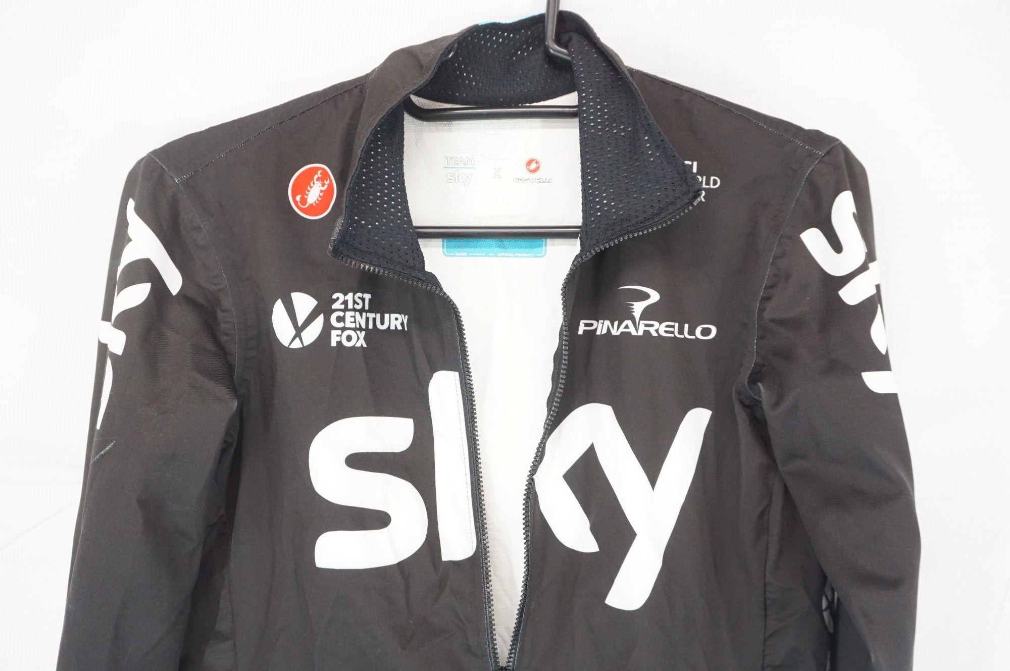 非売品 チームスカイ Team Sky Gavia レインジャケット カステリ CASTELLI 「カステリ」 TEAM SKY Sサイズ ジャケット / 阪急塚口