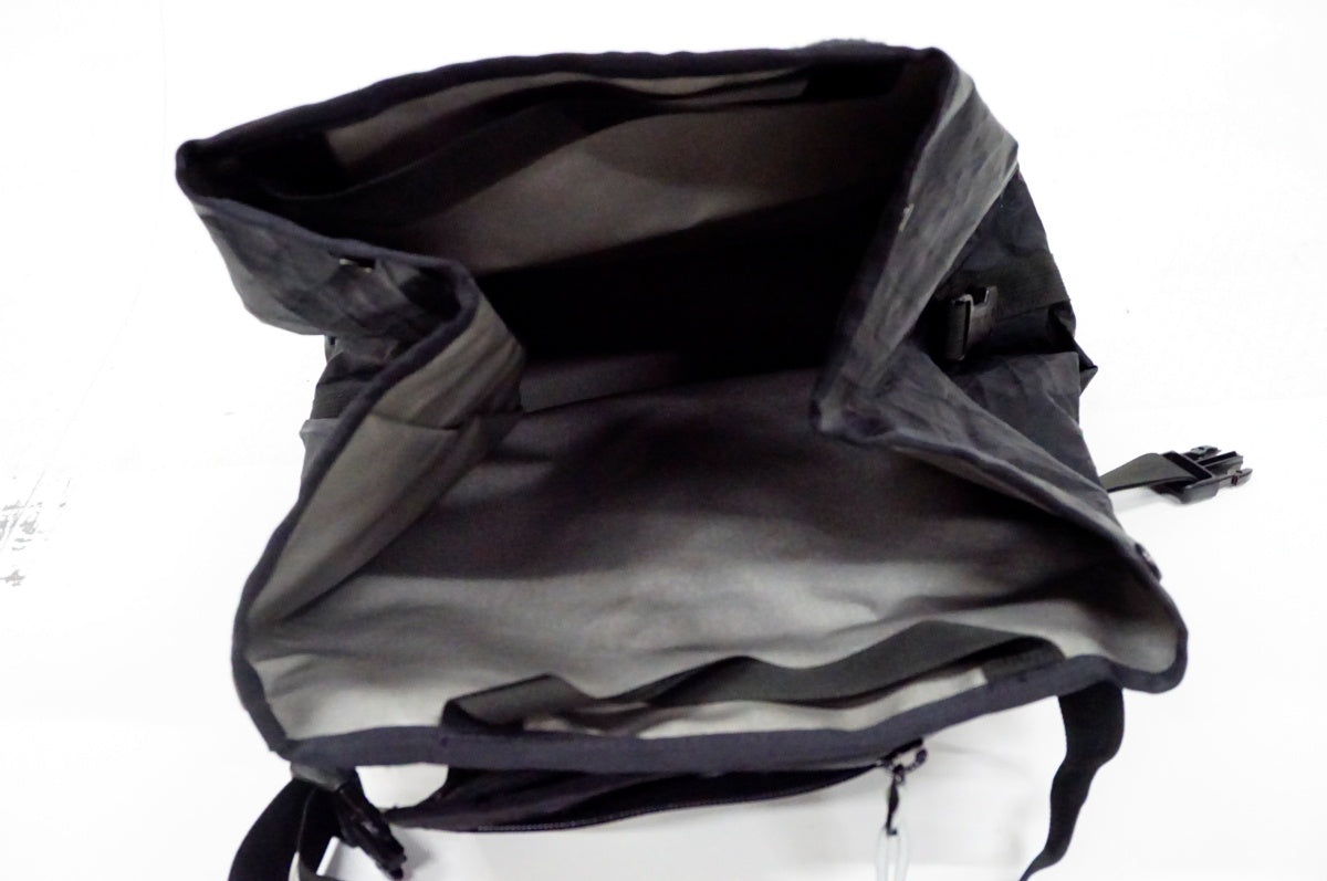 ILE 「アイエルイー」 PORTEUR RACK BAG SMALL フロントラックバッグ / 名古屋大須店