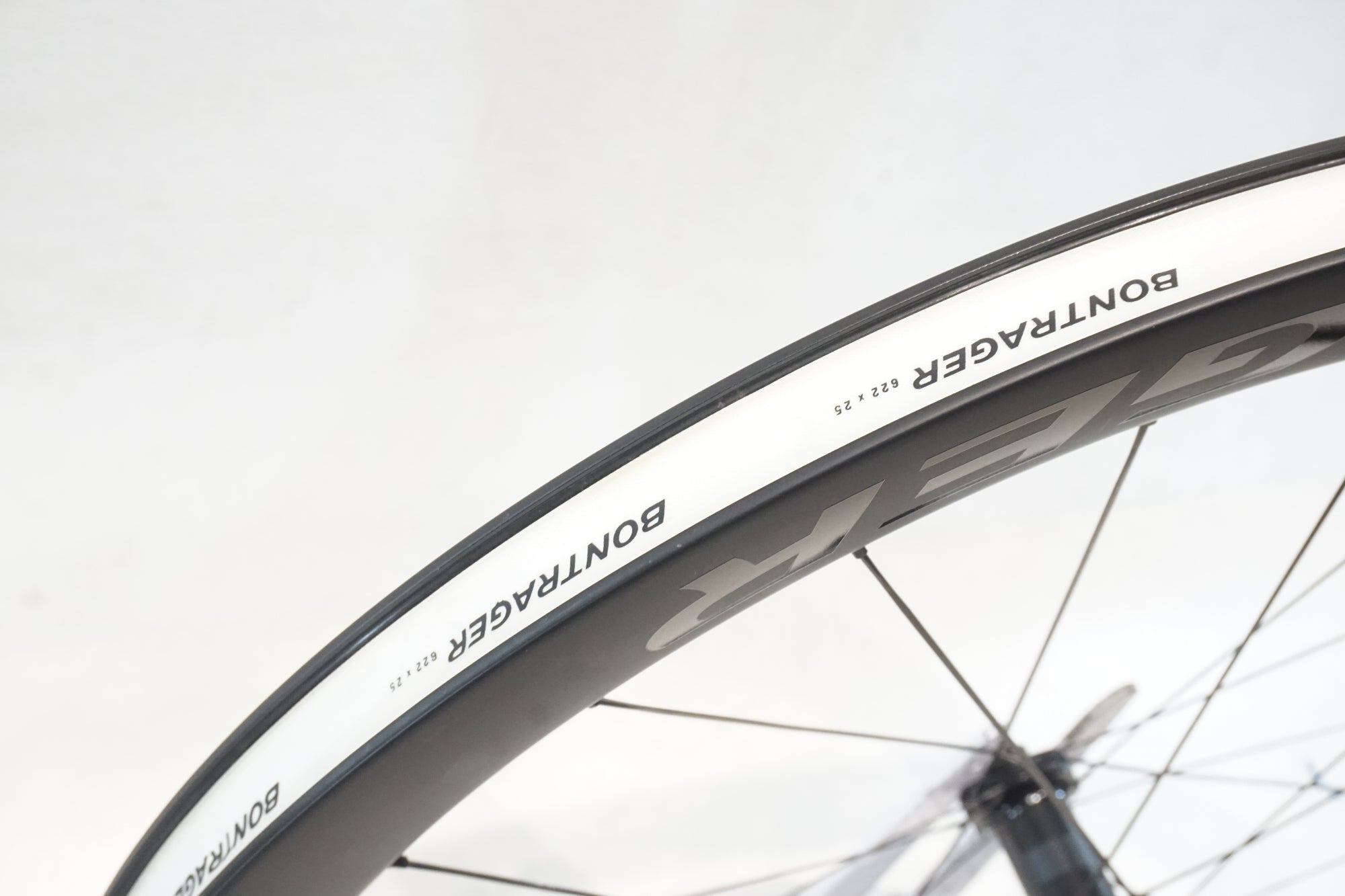 BONTRAGER 「ボントレガー」 AEOLUS PRO 51 TLR DISC シマノ11速