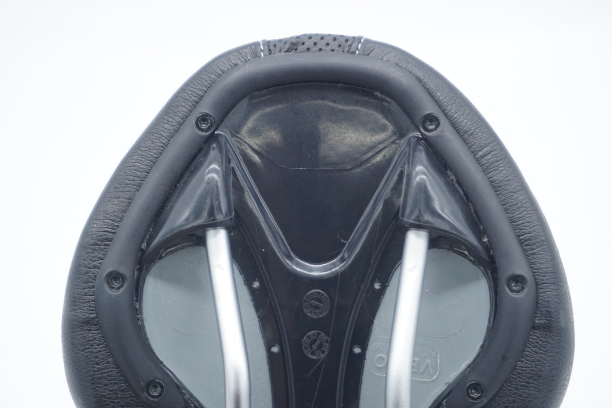 DAHON 「ダホン」 純正サドル / 滋賀大津店