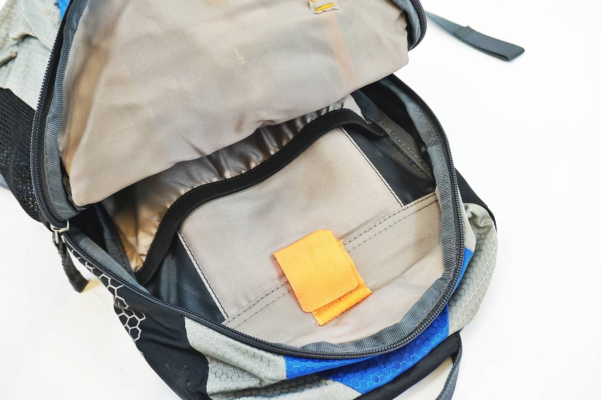 DEUTER 「ドイター」 RACE X AIR 14L バックパック / 有明ガーデン店