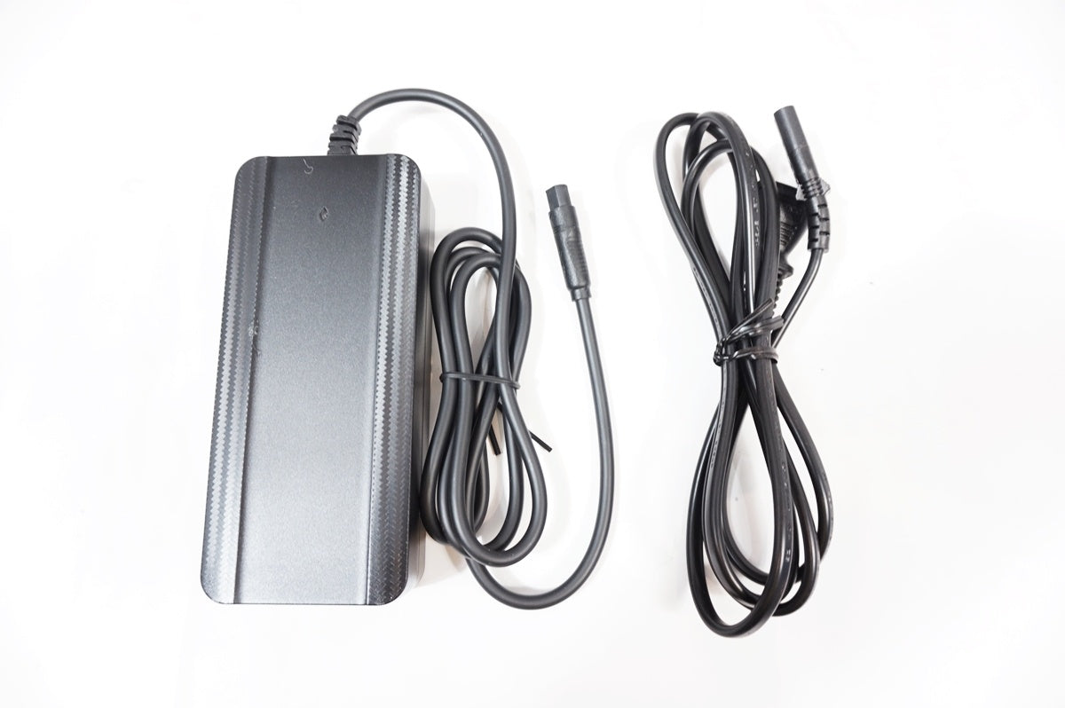 BENELLI 「べネリ」 MANTUS FOLD 20 2025年 20インチ 電動アシスト自転車 / 有明ガーデン店