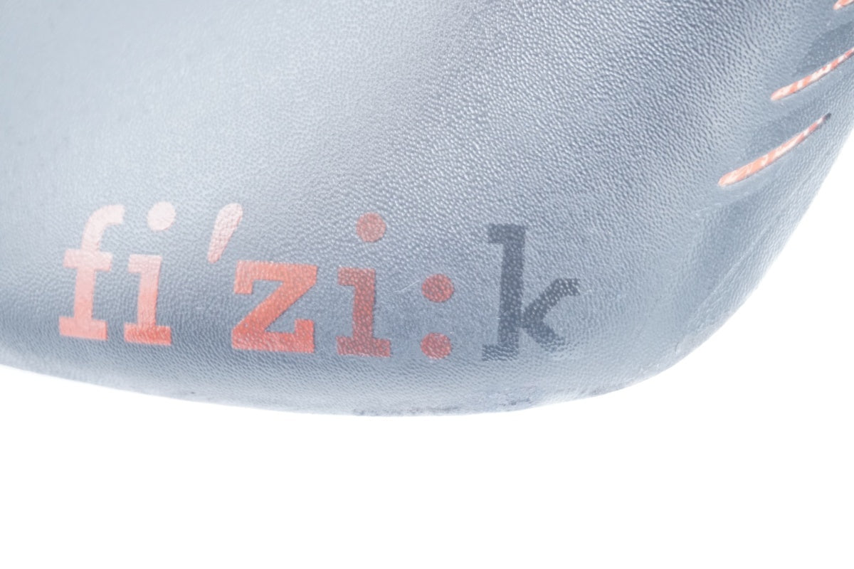 FIZIK 「フィジーク」 ARIONE CX CARBON サドル / 滋賀大津店
