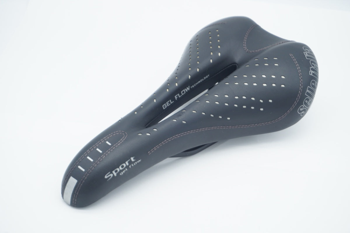 SELLE ITALIA 「セラ イタリア」 SPORT GEL FLOW サドル / 滋賀大津店