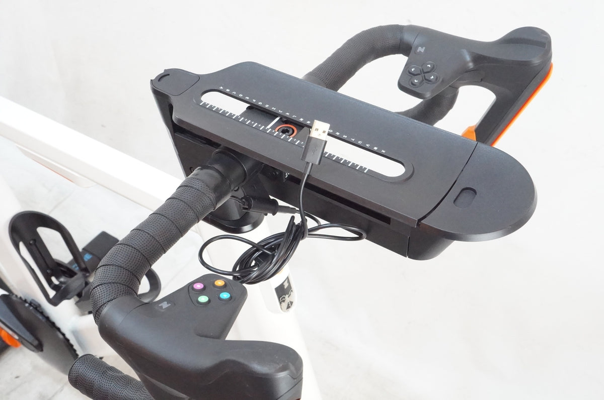 WAHOO 「ワフー」 ZWIFT RIDE WITH KICKR CORE2 スマートトレーナー / 浦和ベース