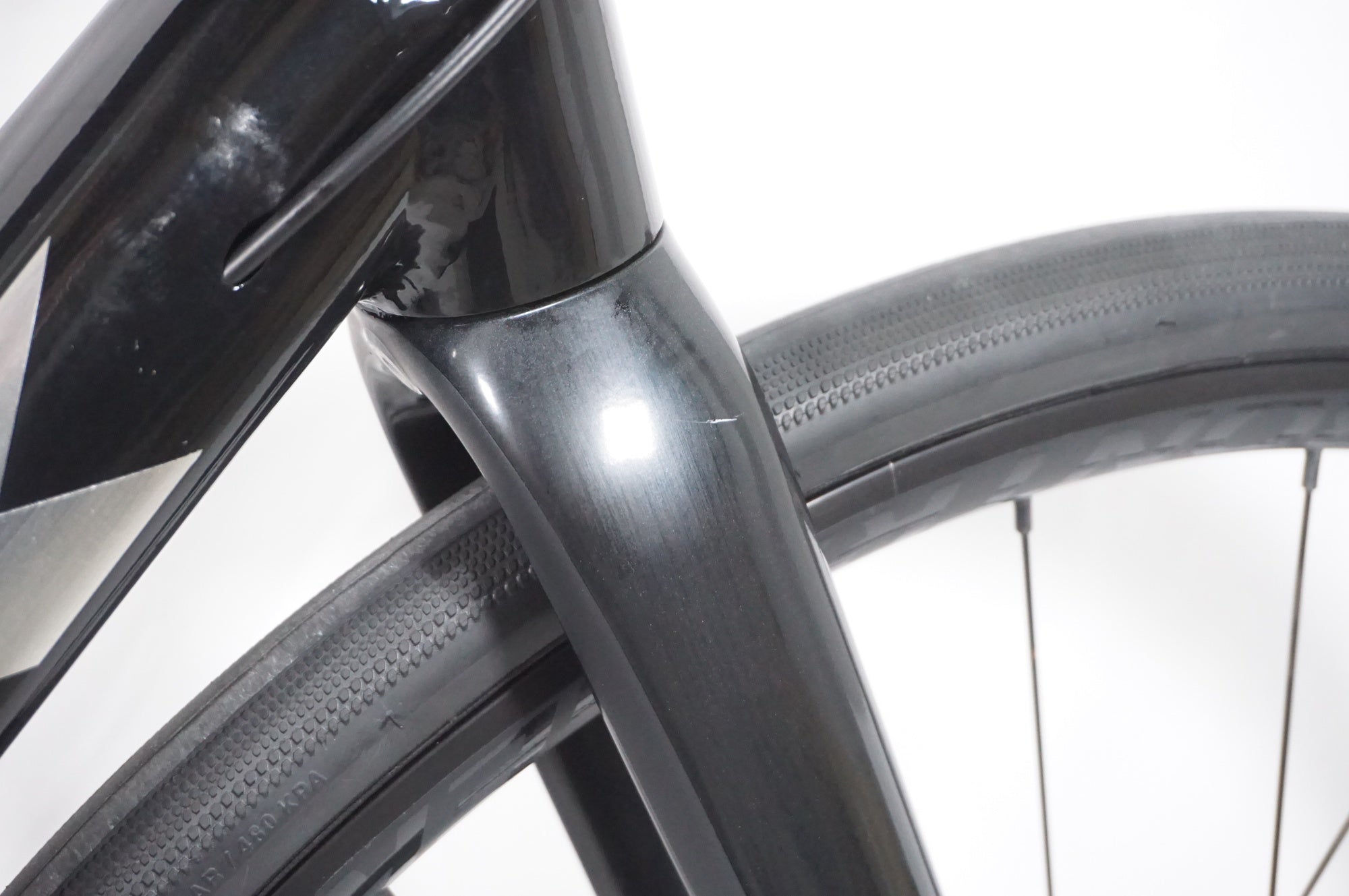 TREK 「トレック」 DOMANE AL 4 GEN 3 2022年モデル ロードバイク / AKIBA店