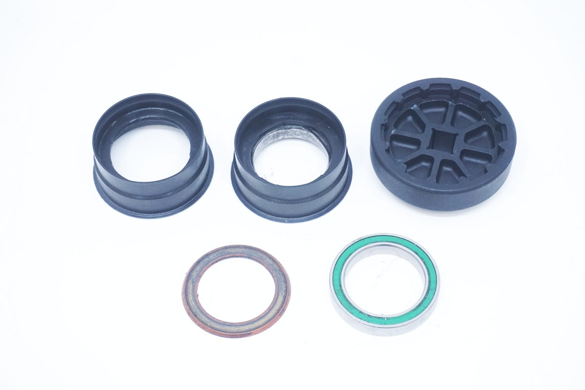 ROTOR 「ローター」 PF4630 ボトムブラケット  / 大阪美原北インター店