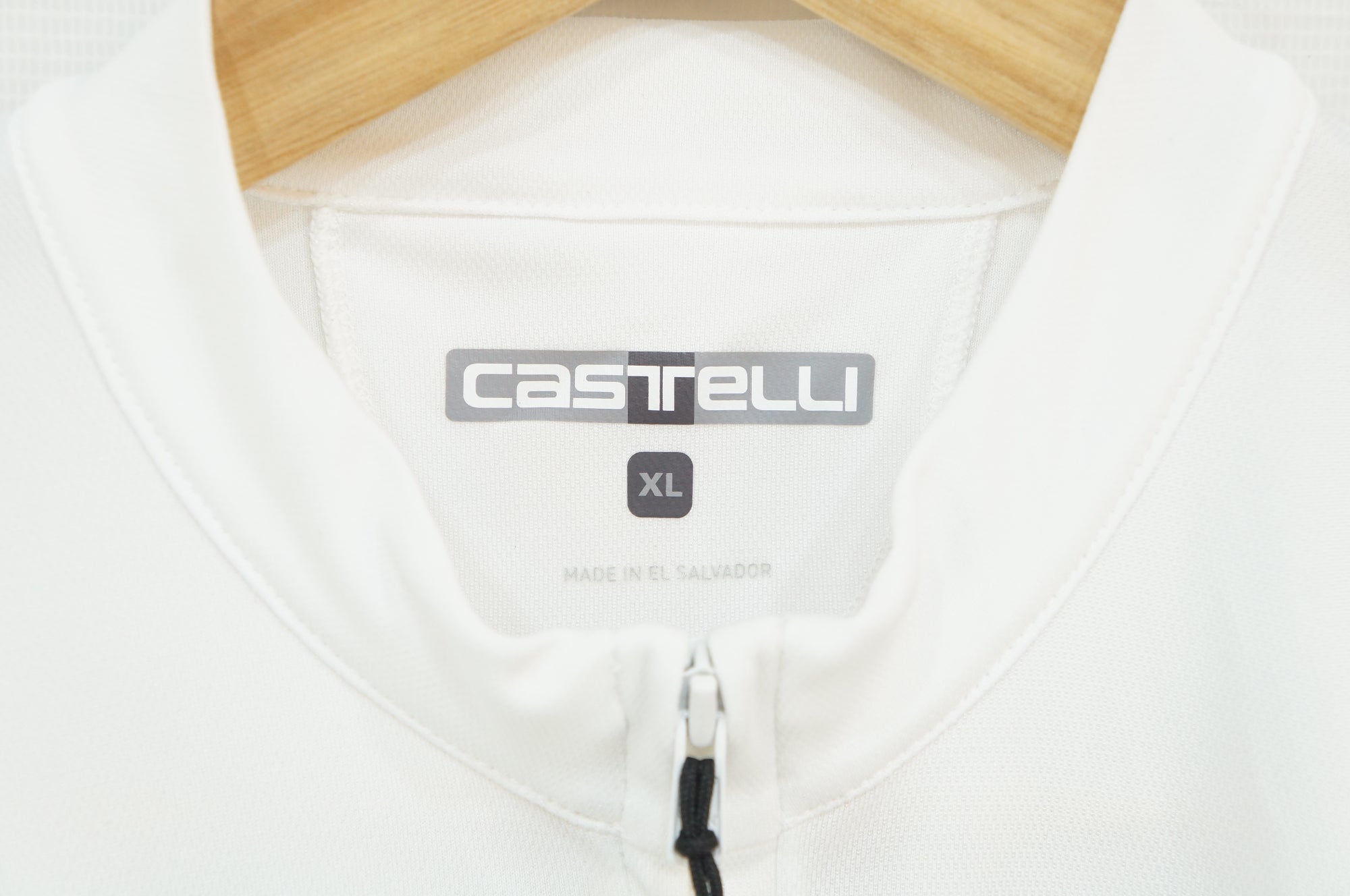 CASTELLI 「カステリ」 XLサイズ 半袖ジャージ / バイチャリ浦和ベース