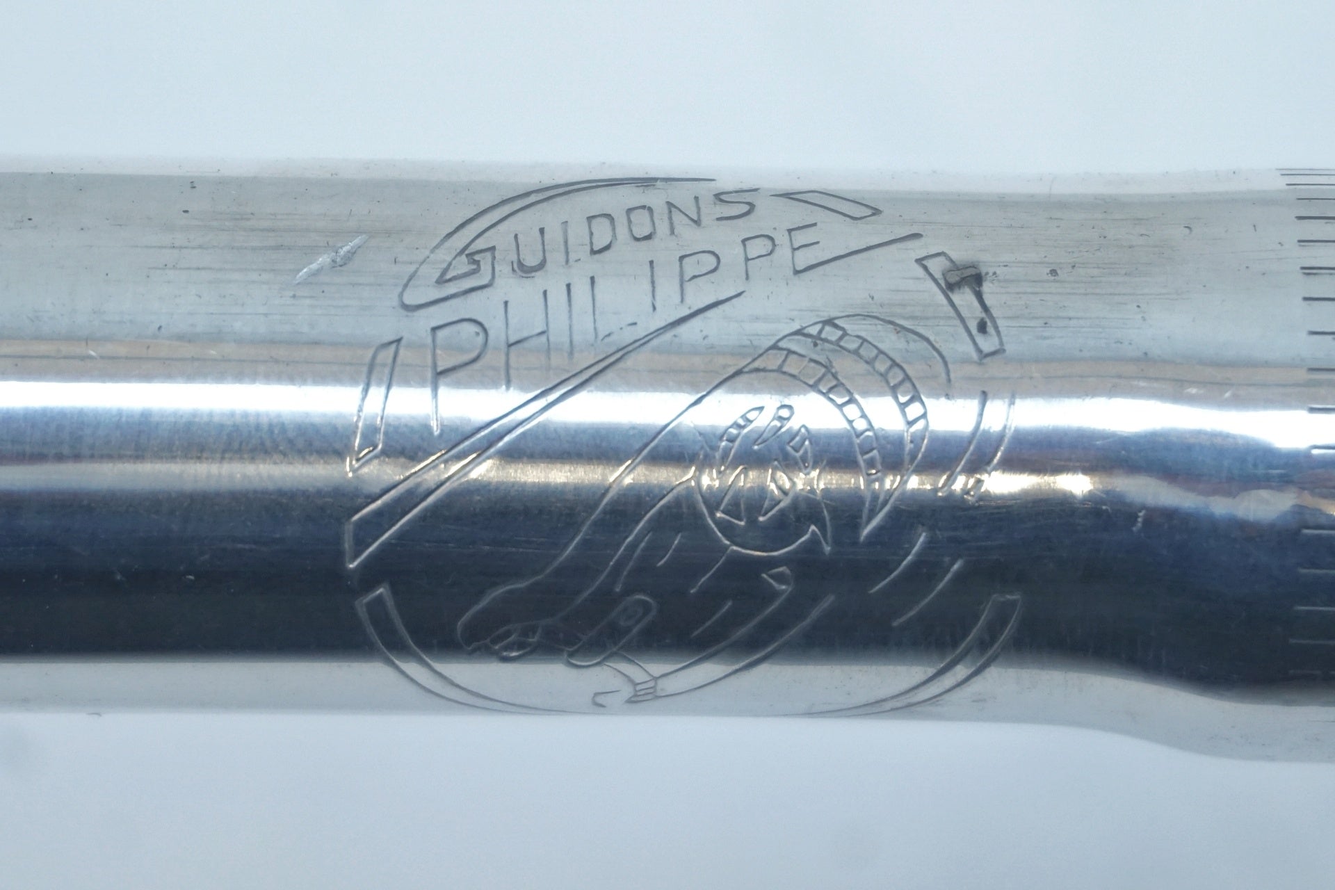 GUIDONS PHILIPPE 「ギドンズフィリップ」 Φ25 400mm ドロップハンドル / 有明ガーデン店