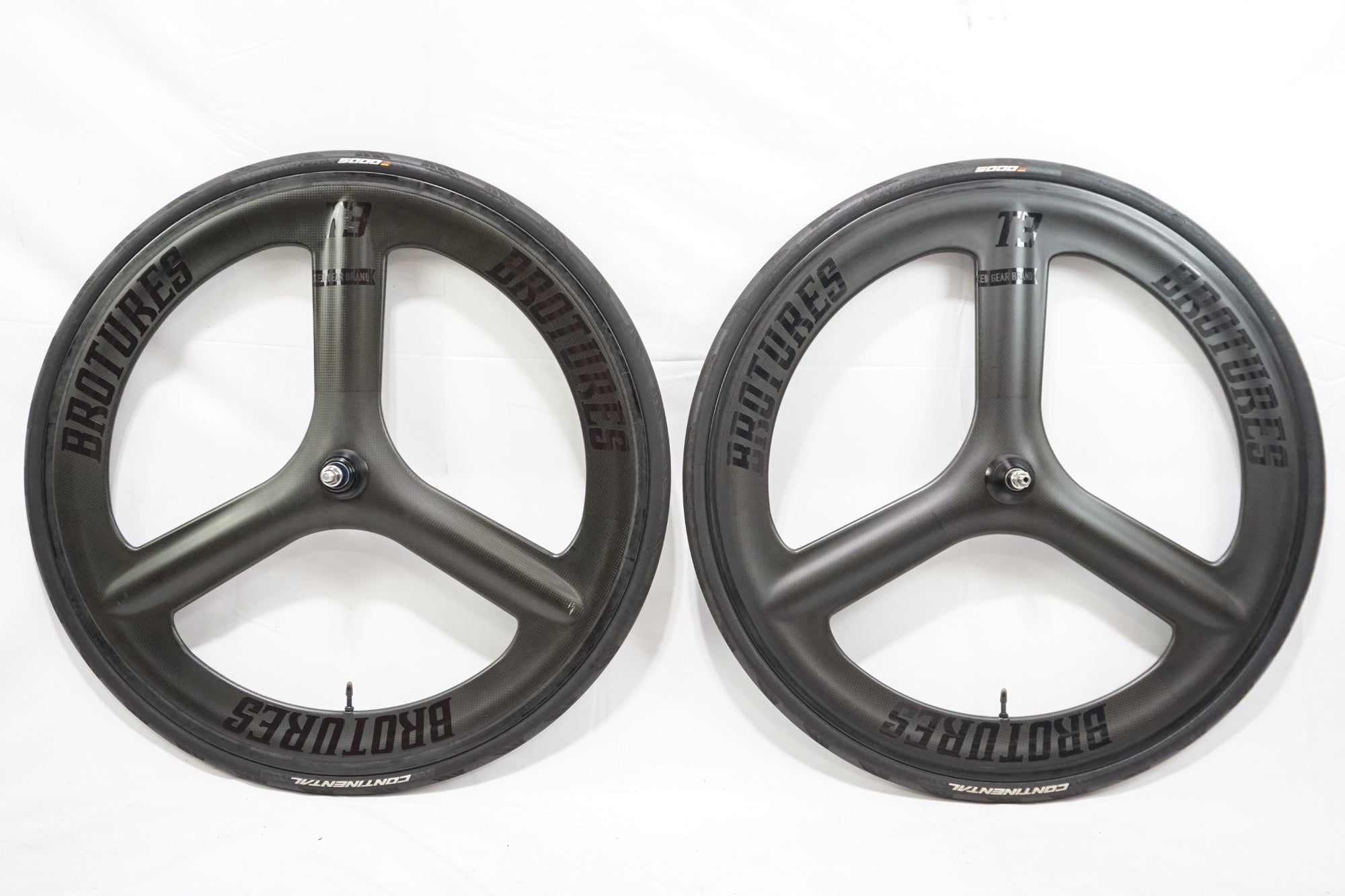 BROTURES 「ブローチャーズ」 T3 CARBON ホイールセット / 中目黒店