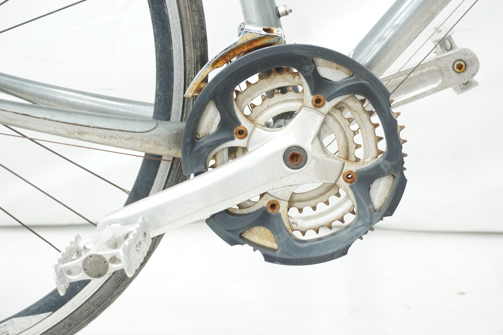 Giant escape R3 クロスバイク ホワイト ジャンク GIANT（ジャイアント） クロスバイク ESCAPE R 3 ( エスケープR3