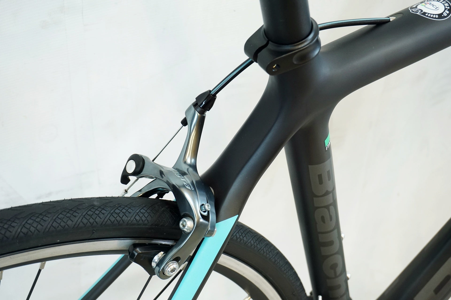 BIANCHI 「ビアンキ」 SEMPRE PRO 2018年モデル ロードバイク / 有明