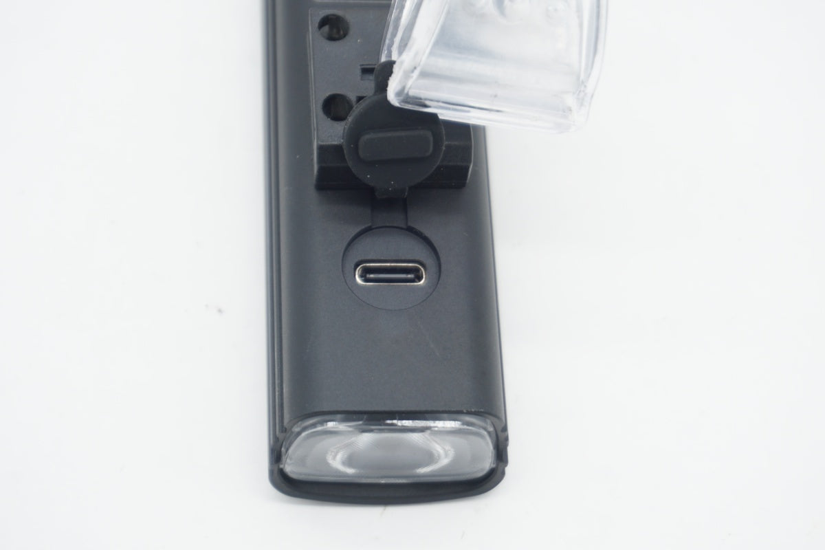 SERFAS 「サーファス」 E-LUME 350 フロントライト/ 京都八幡店