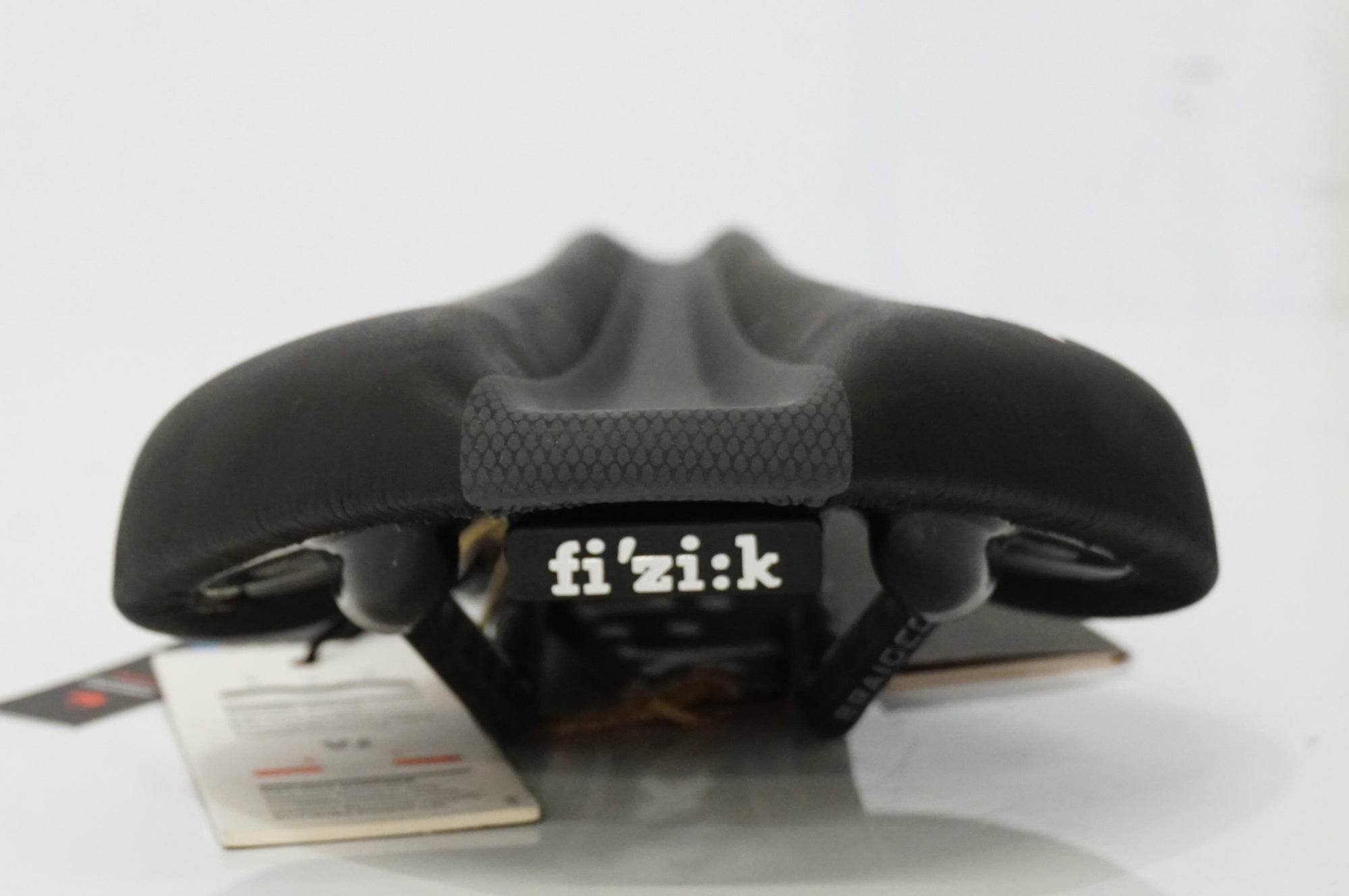 FIZIK 「フィジーク」 ANTARES VERSUS X サドル / 浜松店