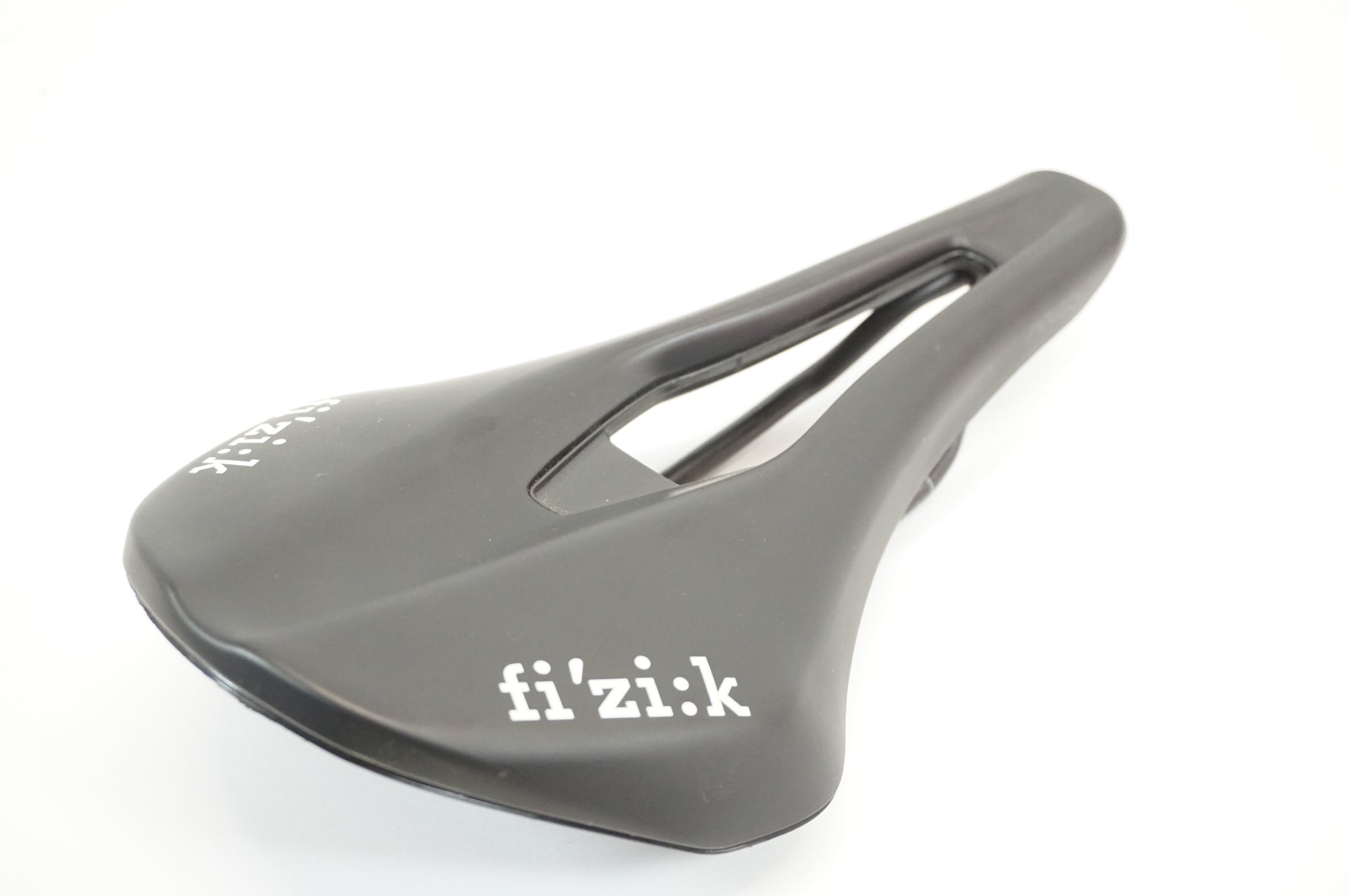 FIZIK 「フィジーク」 TEMPO ARGO R3 サドル / 宇都宮店