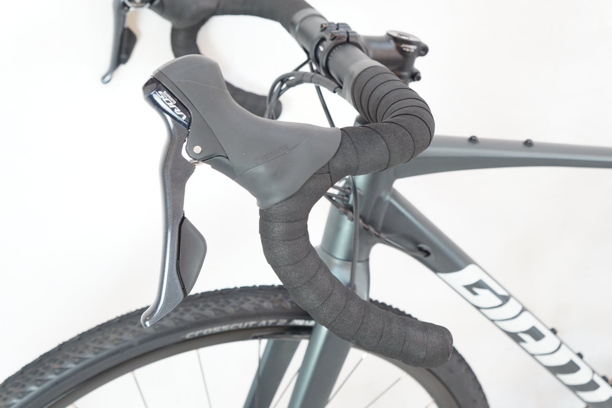 GIANT 「ジャイアント」 REVOLT2 2024年モデル ロードバイク / 世田谷店