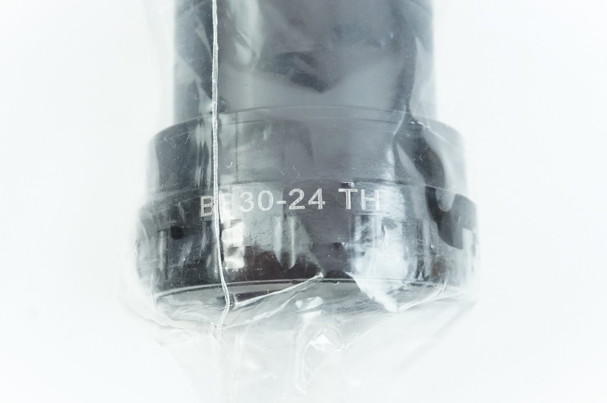 TNI 「ティーエヌアイ」 BB30-24 TH ボトムブラケット / 中目黒店