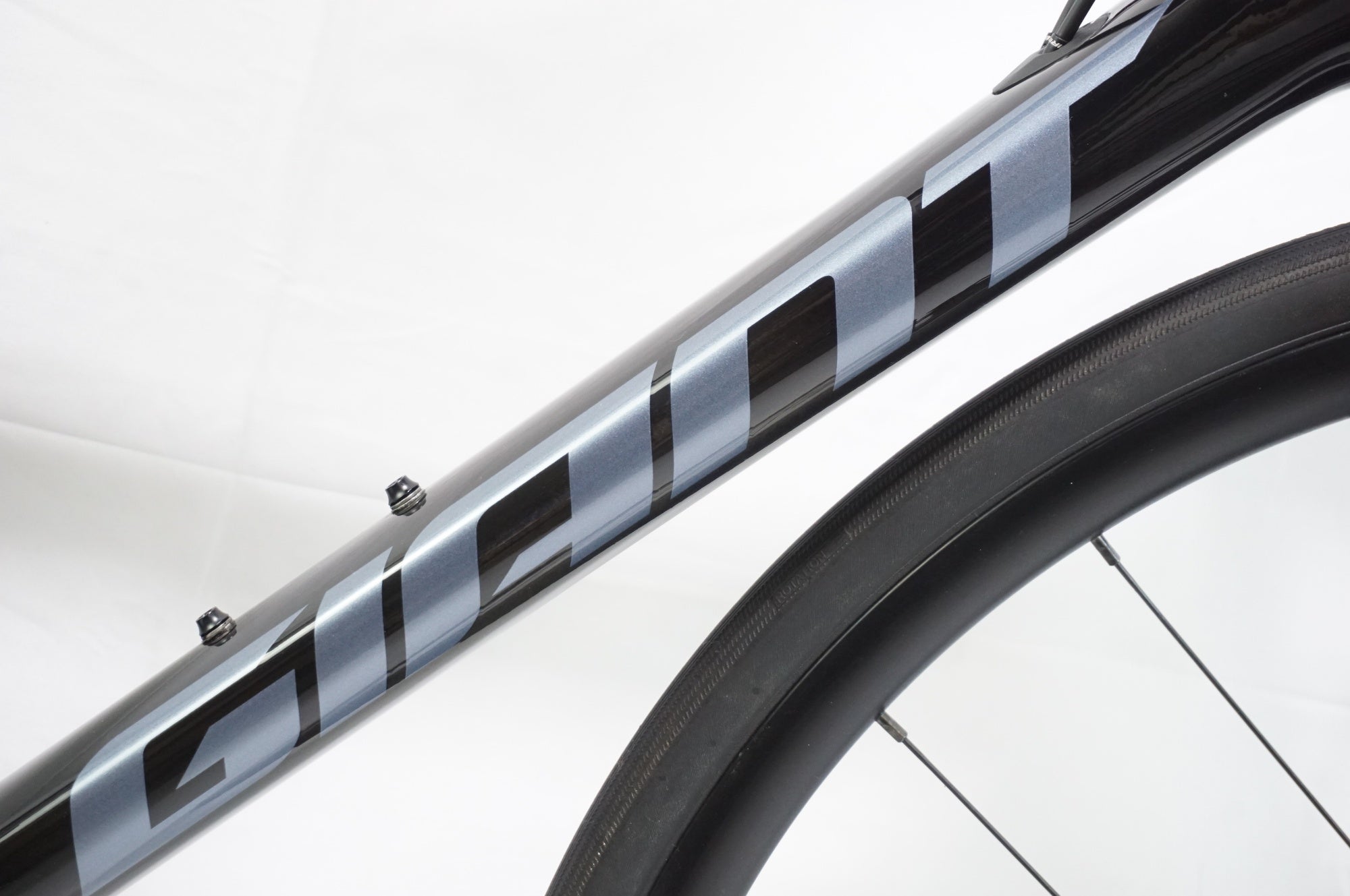 GIANT 「ジャイアント」 TCR ADVANCED 2 DISC KOM 2022年モデル