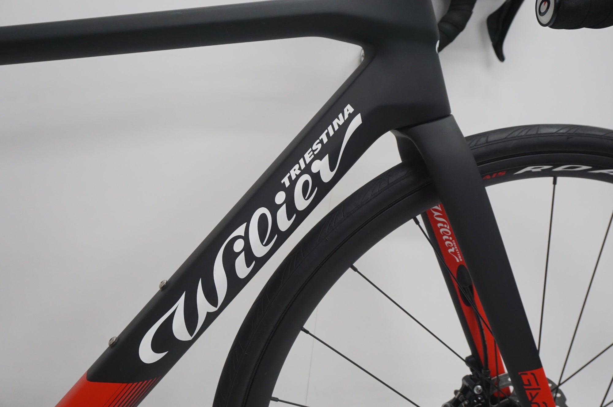 WILIER 「ウィリエール」 GARDA DISC 2023年モデル ロードバイク