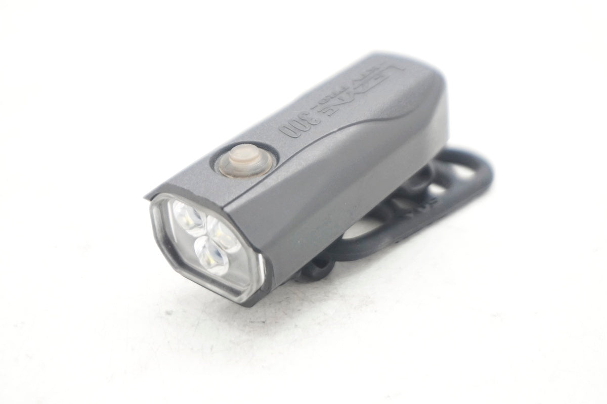 LEZYNE 「レザイン」 KTV PRO 300 フロントライト / 大阪門真店