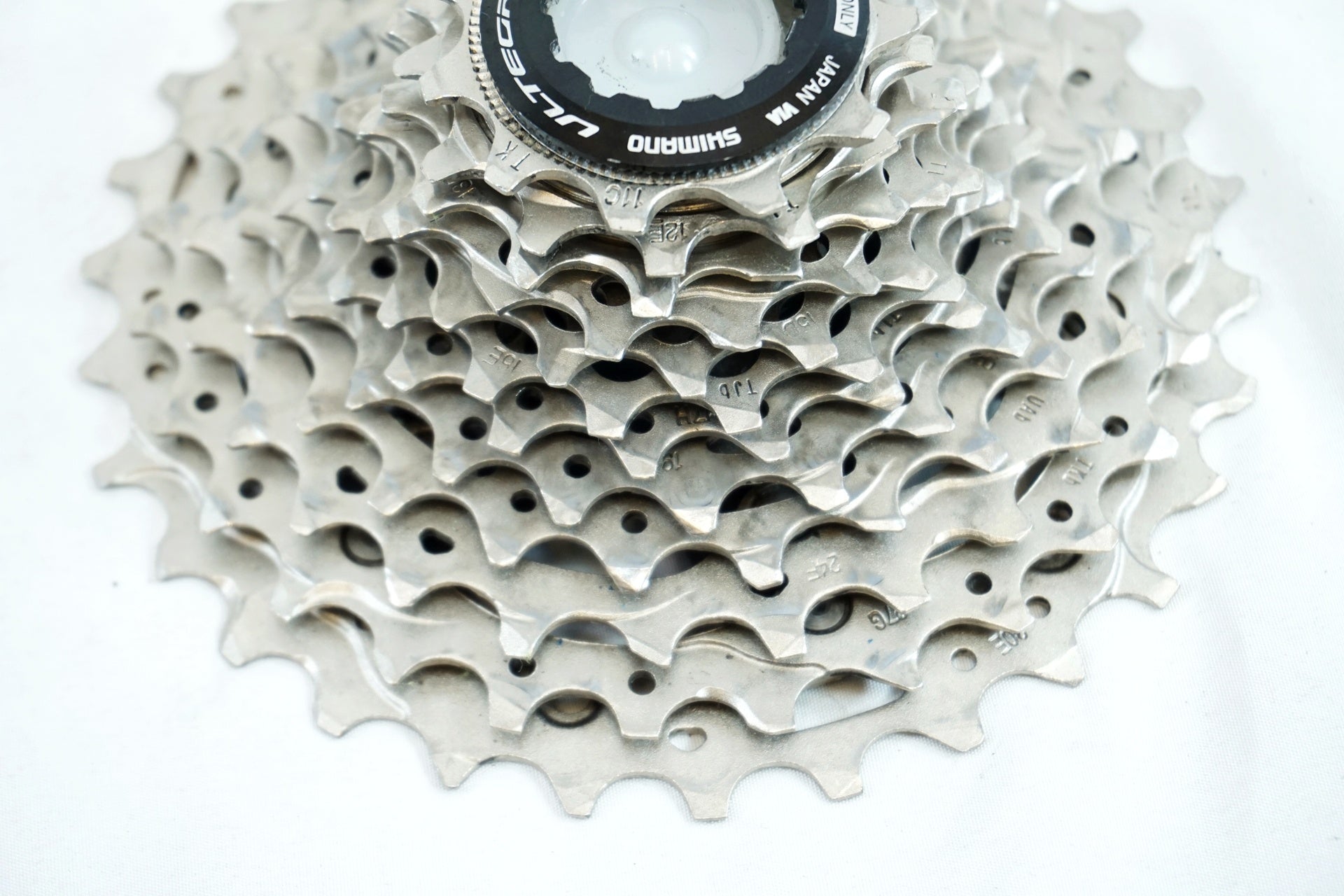 SHIMANO 「シマノ」 ULTEGRA CS-R8100 11-30T スプロケット / 有明