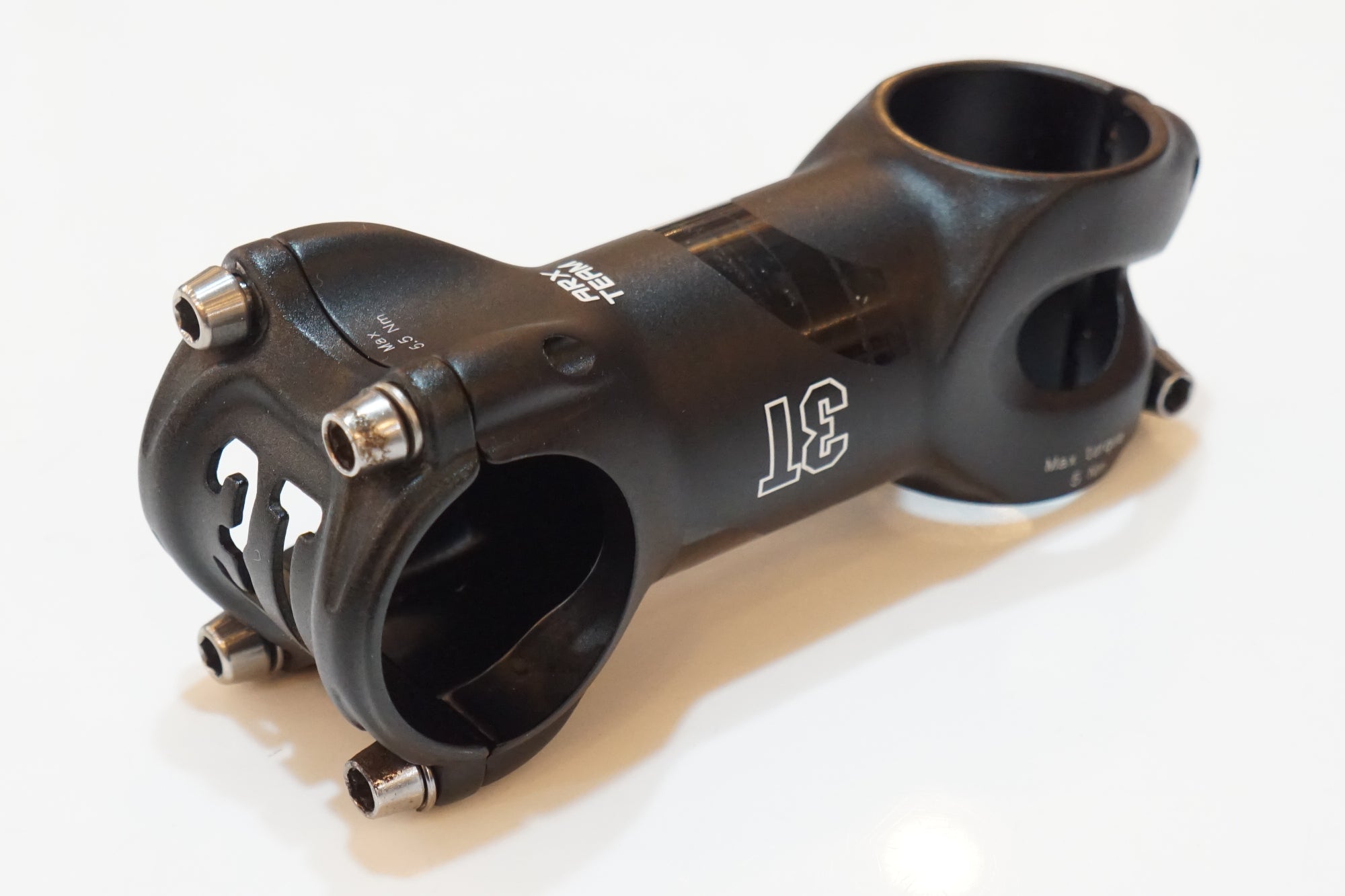 3T 「スリーティー」 ARX TEAM 31.8 80mm ステム / バイチャリ浦和ベース
