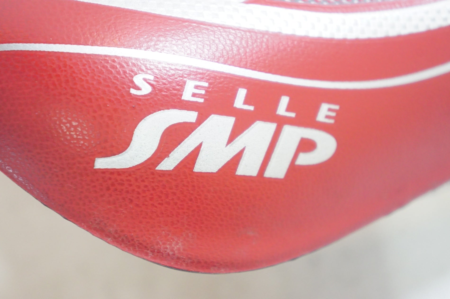 SELLE SMP 「セラエスエムピー」 HYBRID サドル / 熊谷本店