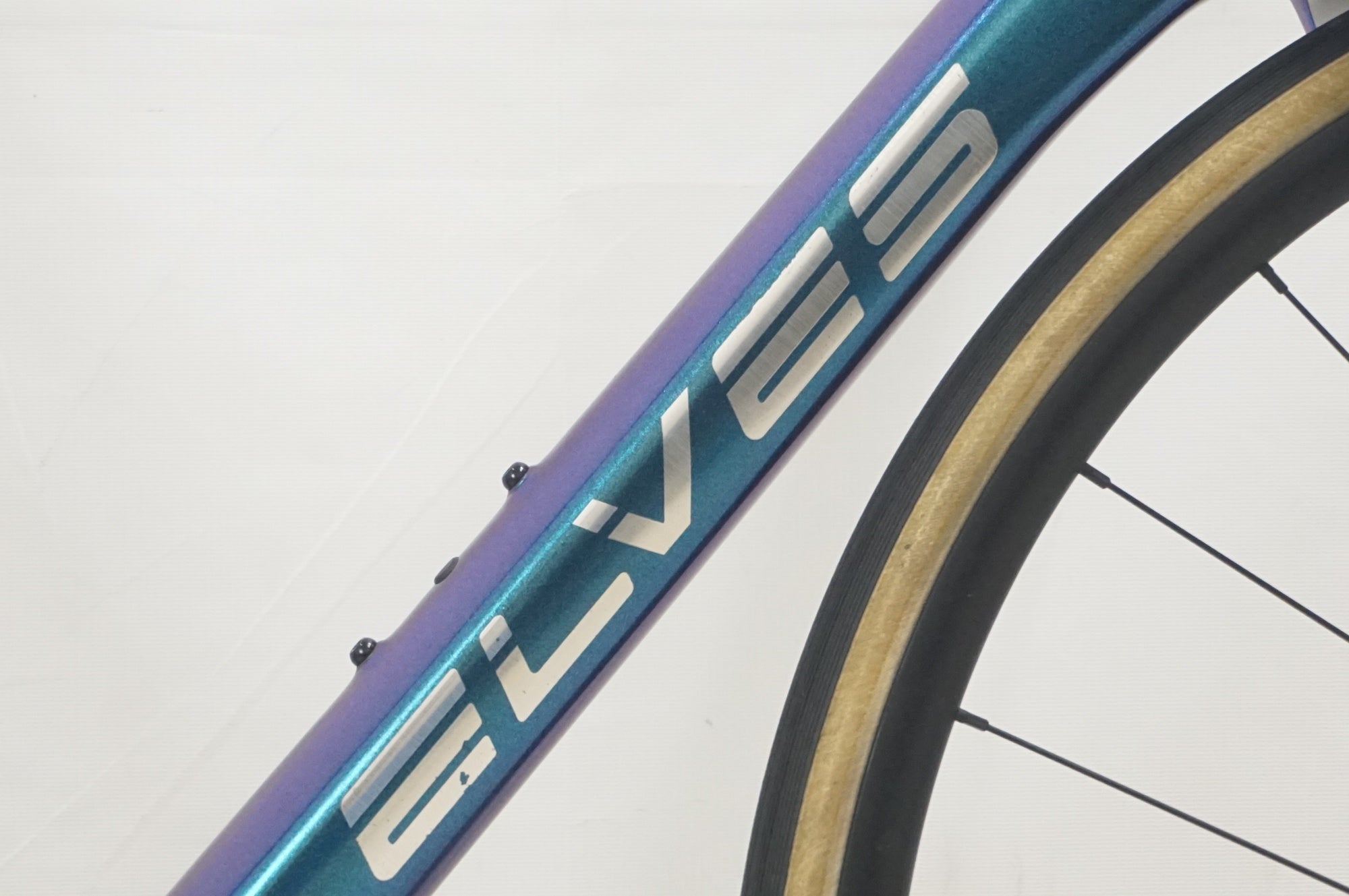 ELVES 「エルヴス」 QUENDI DISC 年式不明 ロードバイク / 福岡店