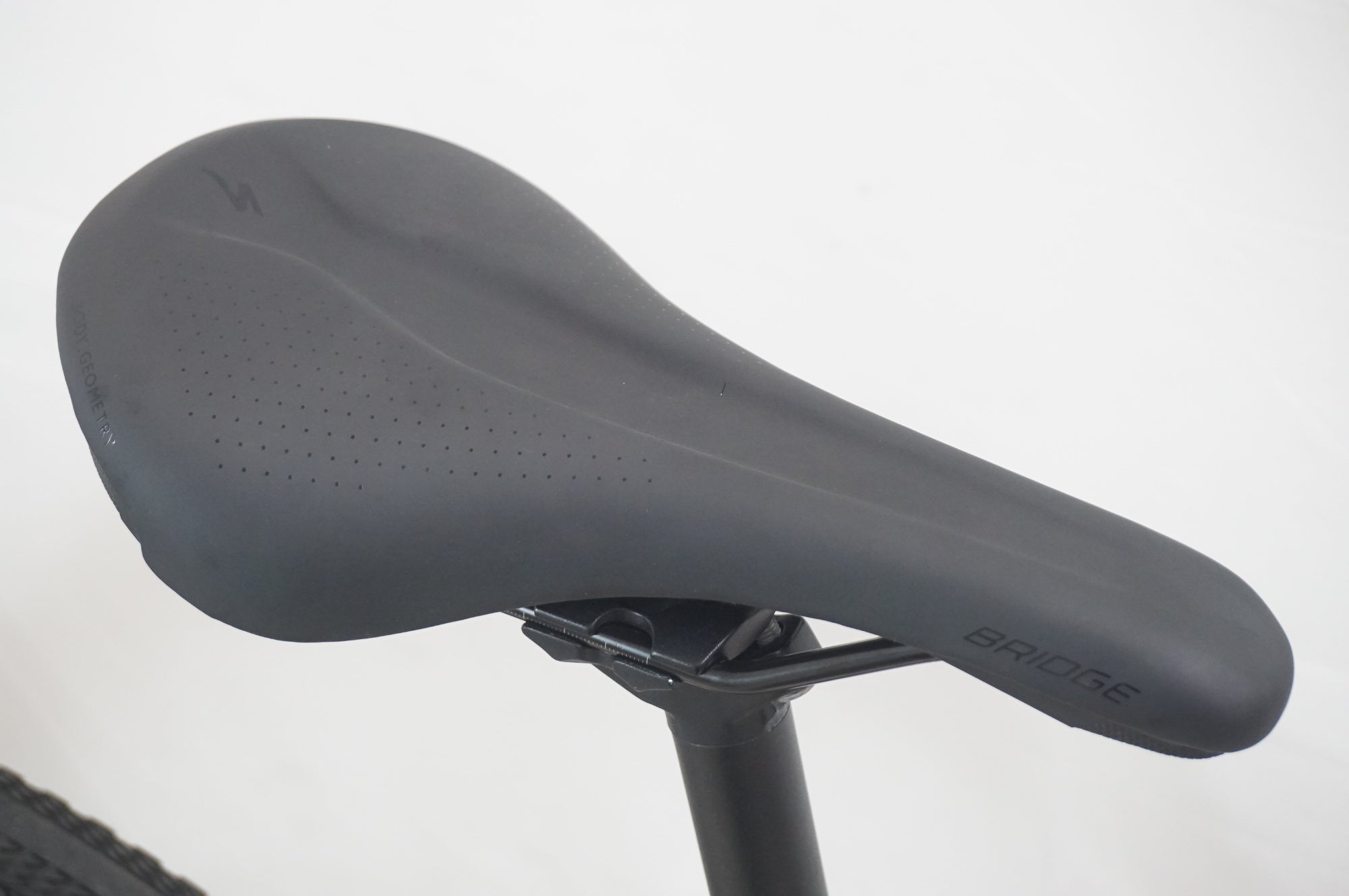 SPECIALIZED 「スペシャライズド」 SIRRUS X 2.0 2024年モデル クロスバイク / 福岡店