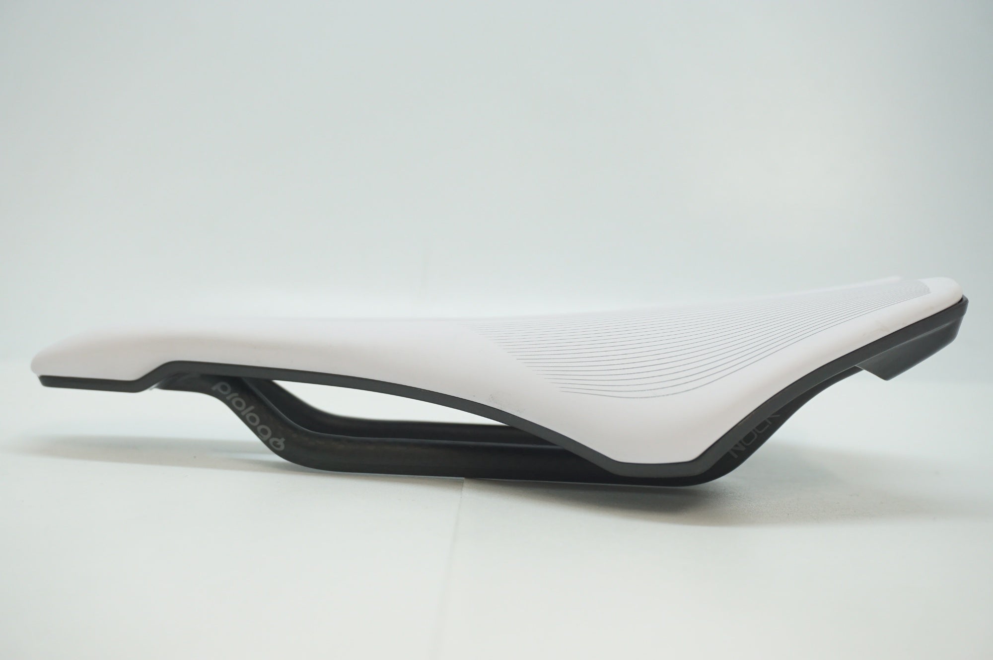 PROLOGO 「プロロゴ」 DIMENSIONR2 NACK サドル / 福岡店