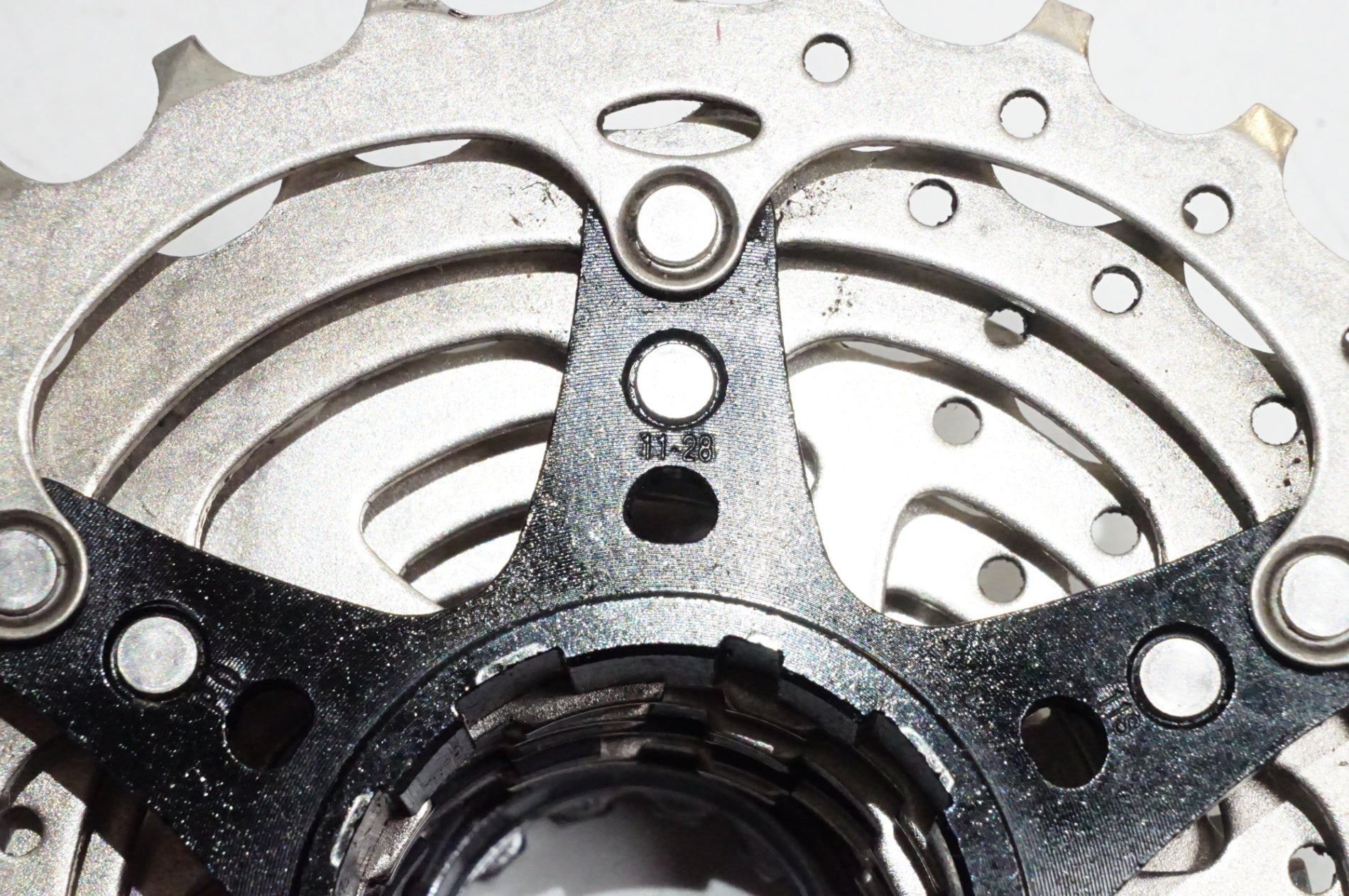 SHIMANO 「シマノ」 105 CS-5800 11-28T スプロケット / 熊谷本店