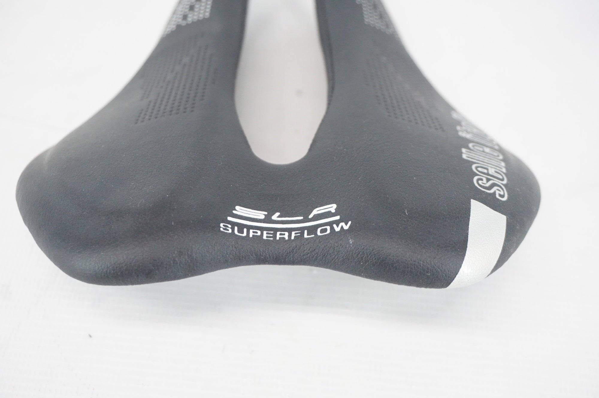 SELLE ITALIA 「セライタリア」 SLR BOOST サドル / 阪急塚口店