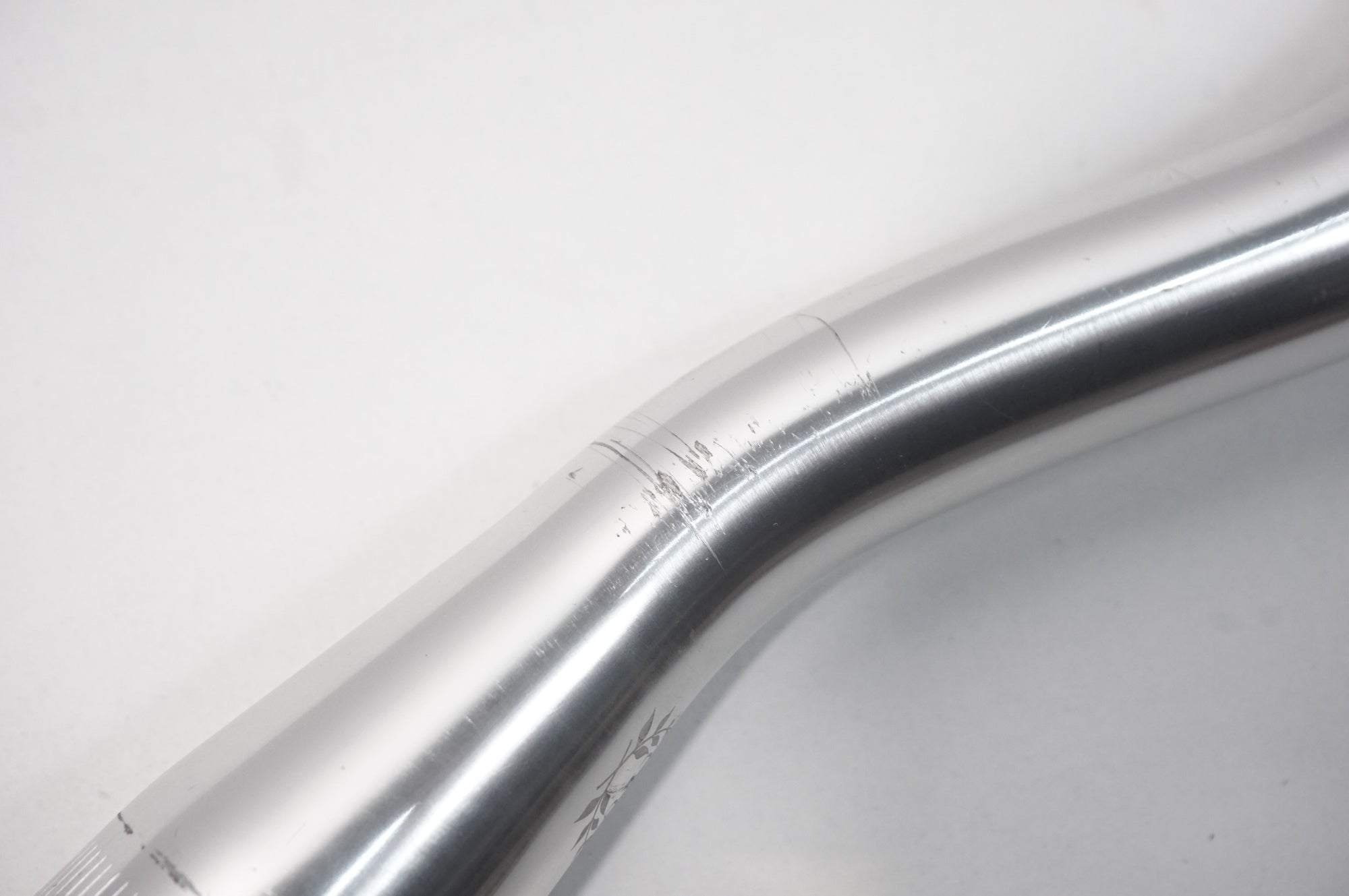 VELO ORANGE 「ヴェロオレンジ」 CURVY BAR φ31.8 680mm ハンドル / 世田谷店