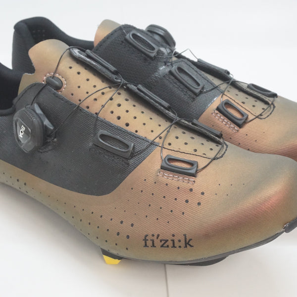 FIZIK 「フィジーク」 TEMPO OVERCURVE R4 IRIDESCENT 43(27.7cm