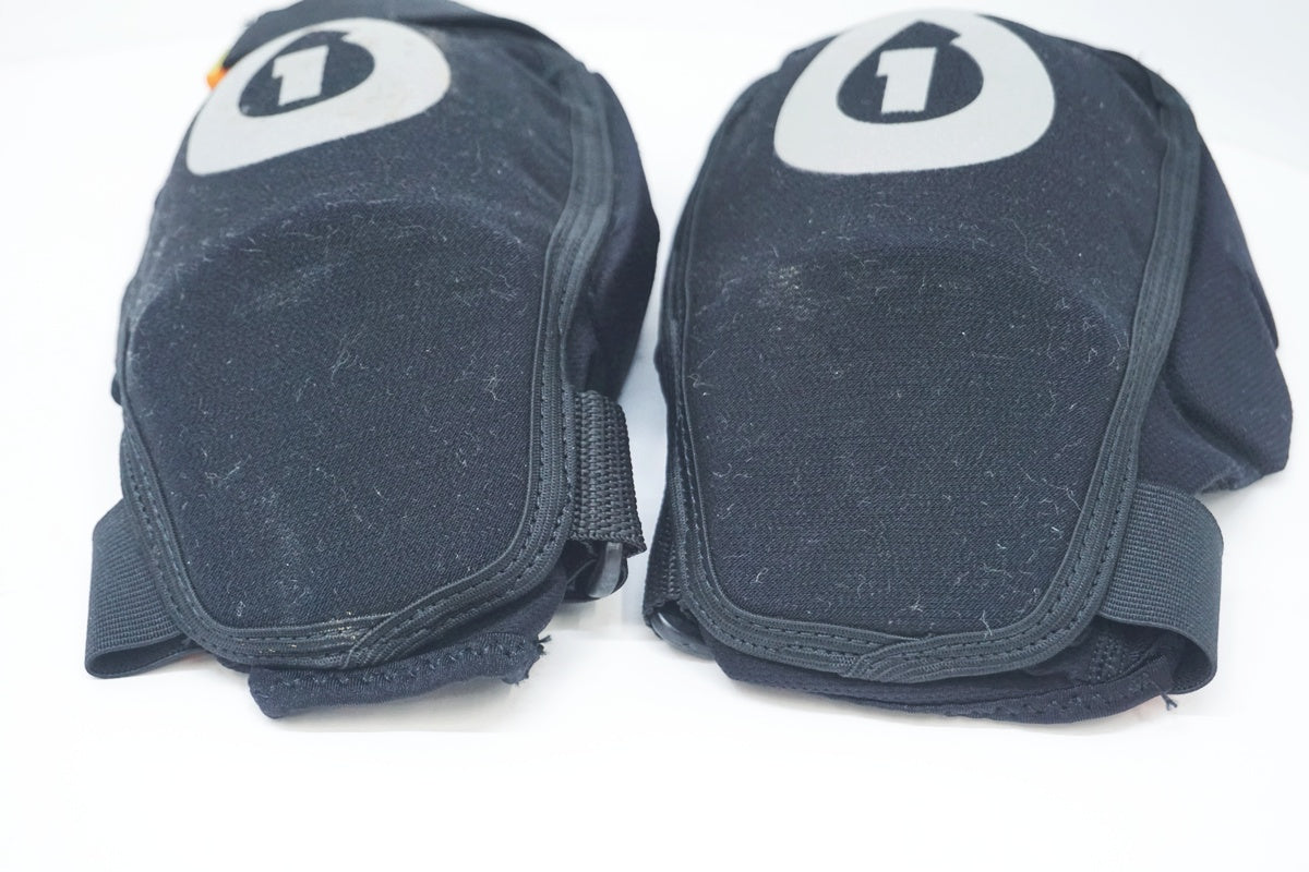 SIXSIXONE 「シックスシックスワン」 Sサイズ エルボープロテクター / 大阪美原北インター店