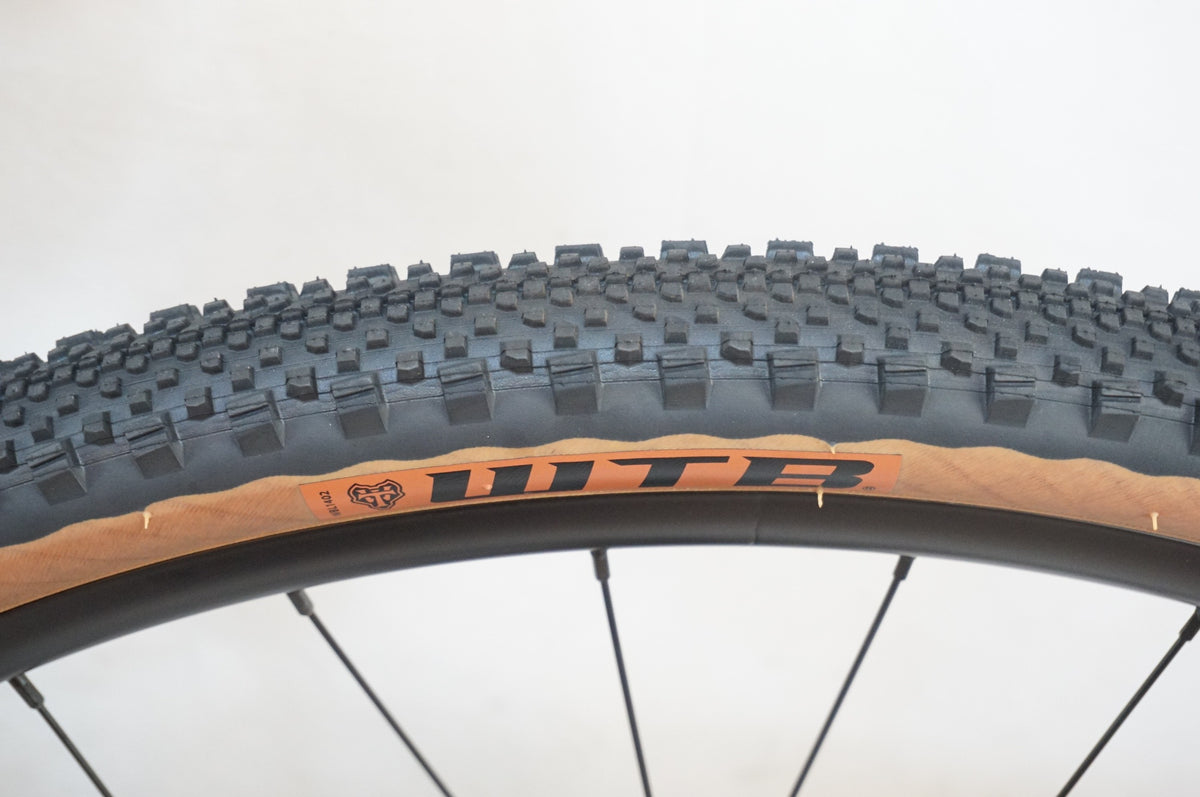 CANNONDALE 「キャノンデール」 TOPSTONE CARBON 2 LEFTY 2024年モデル グラベルロード / 浦和ベース