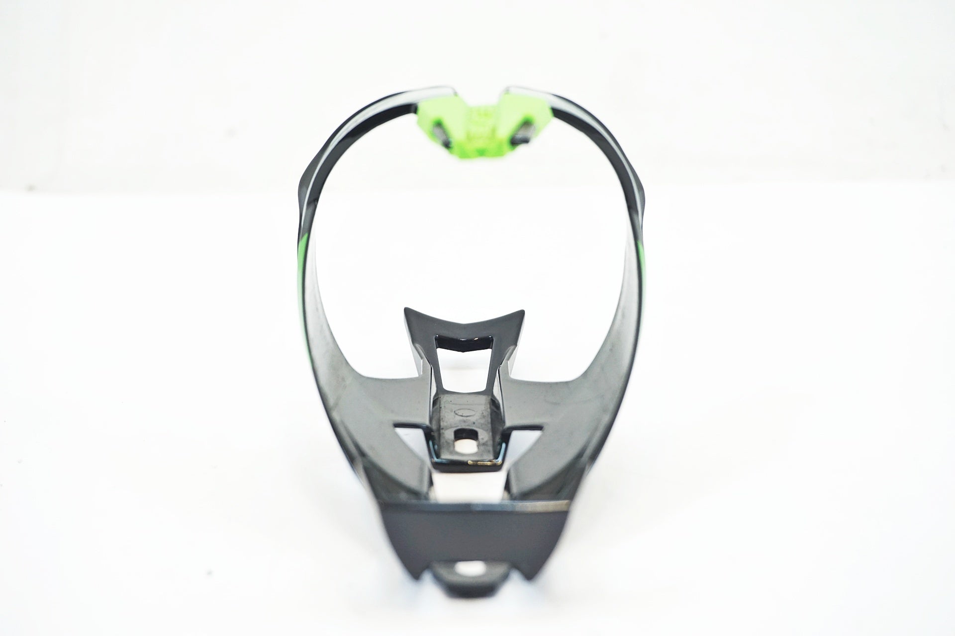 ELITE 「エリート」 CUSTOM RACE PLUS ボトルケージ / 有明ガーデン店