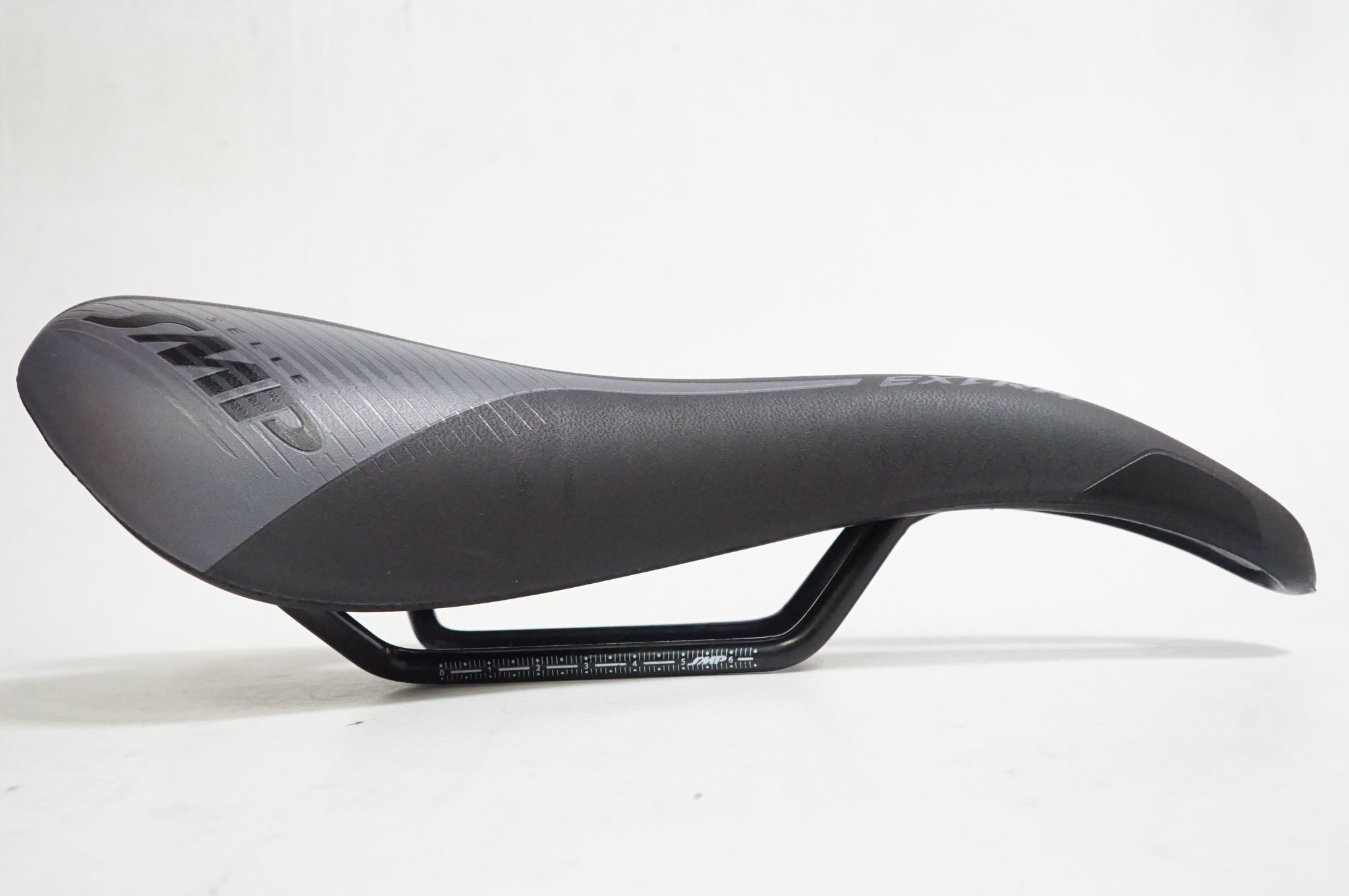 SELLE SMP 「セラエスエムピー」 EXTRA サドル / 熊谷本店