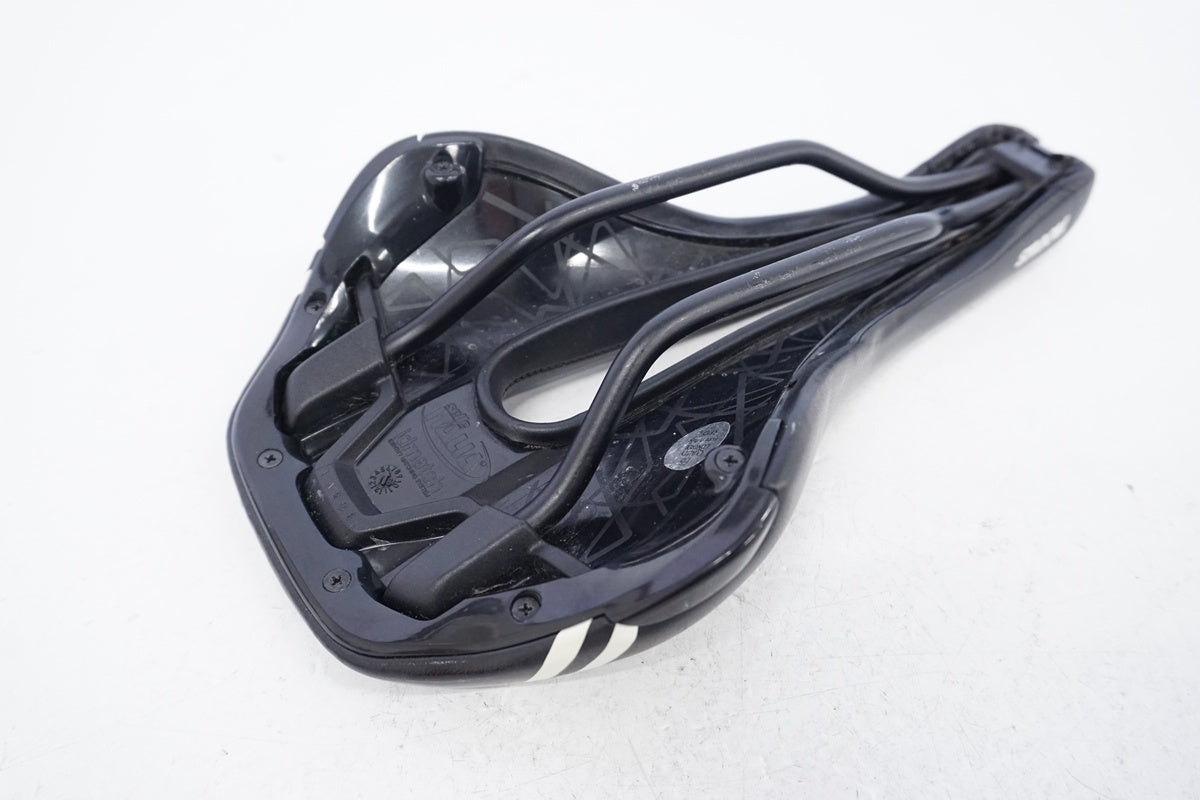 SELLE ITALIA 「セライタリア」 NOVUS BOOST サドル / 浜松店