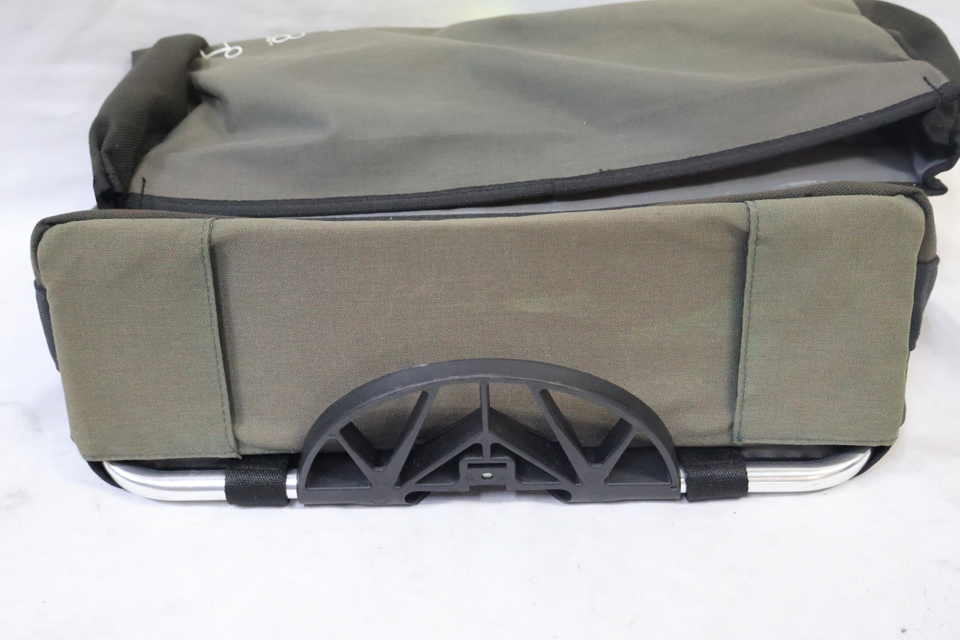 BROMPTON 「ブロンプトン」 ROLL TOP BAG フロントバッグ / 高知店