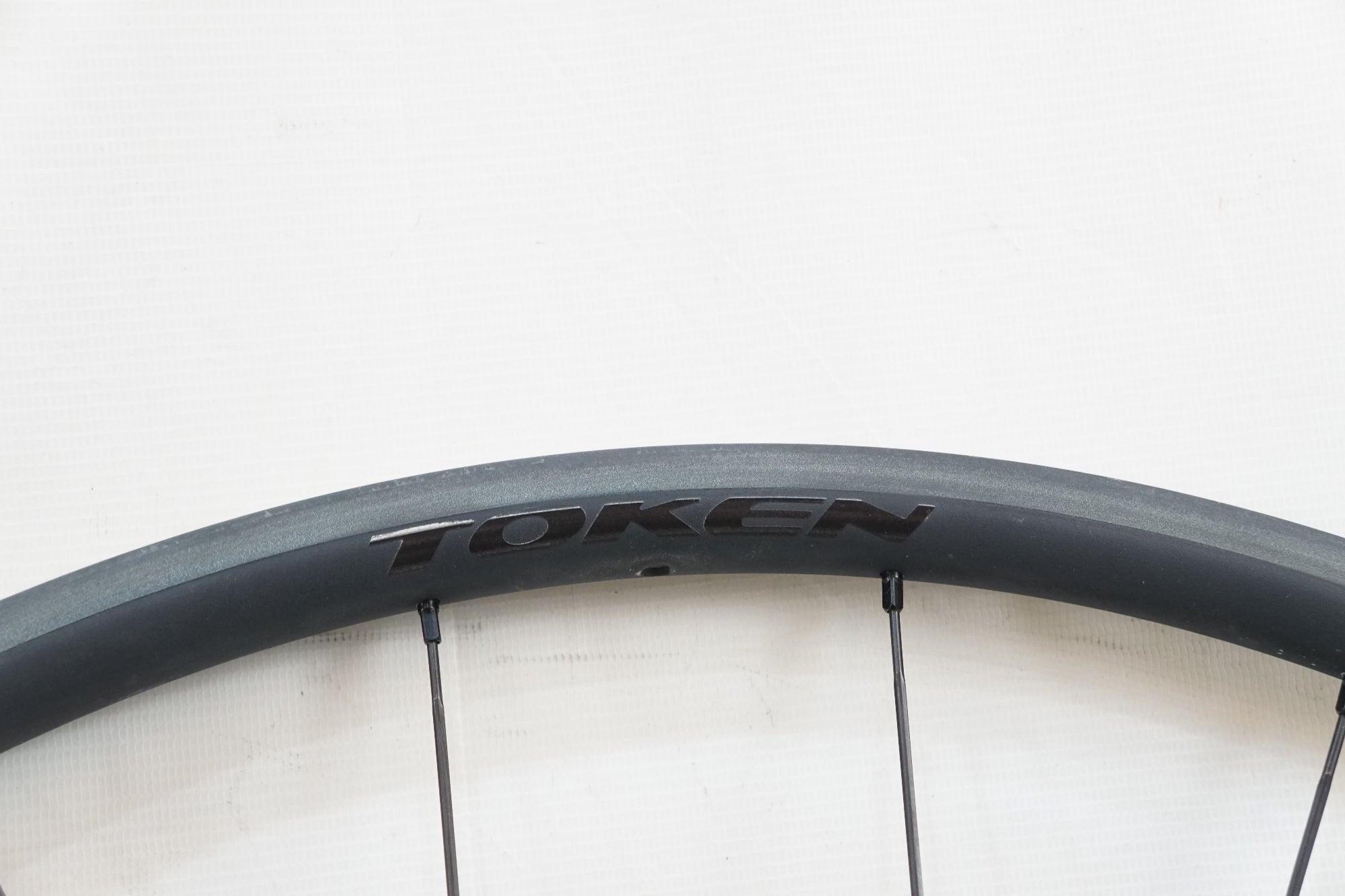 TOKEN 「トーケン」 C22AX DHuezz Zenith TLR シマノ11速 ホイールセット / バイチャリ浦和ベース