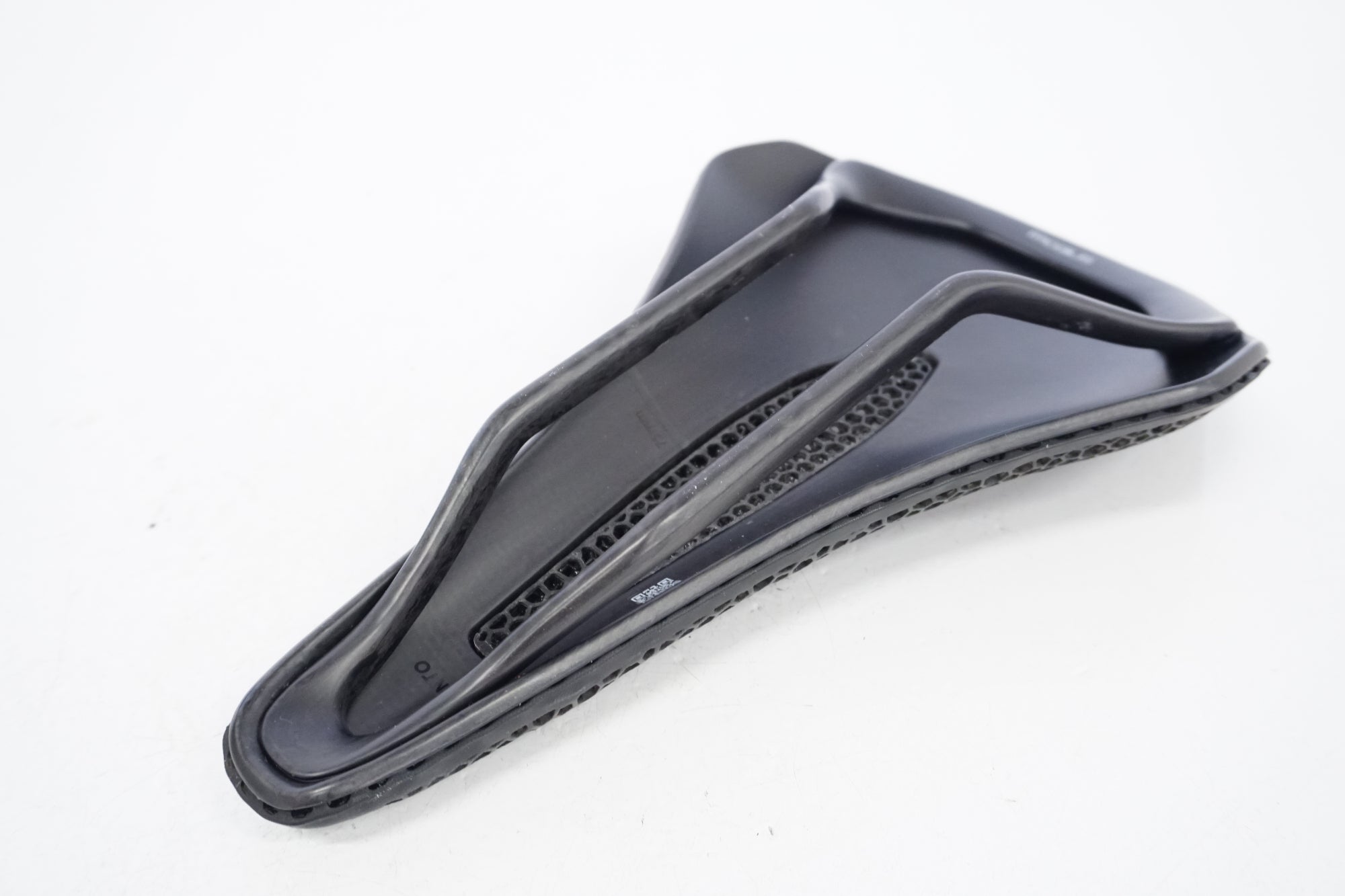 FIZIK 「フィジーク」 VENTO ARGO 00 ADAPTIVE サドル / 浜松店