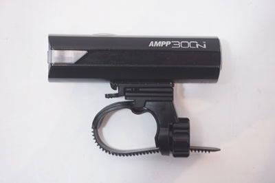 CATEYE 「キャットアイ」 AMPP300N フロントライト / バイチャリ世田谷店