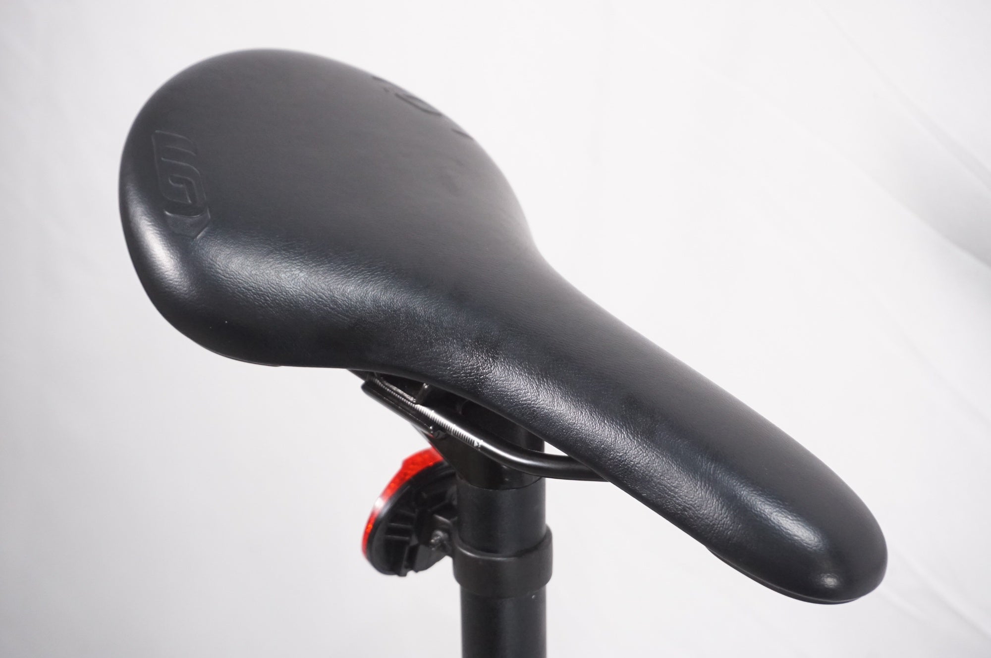 LOUIS GARNEAU 「ルイガノ」 EASEL SS 2023年モデル 20インチ ミニベロ / AKIBA店